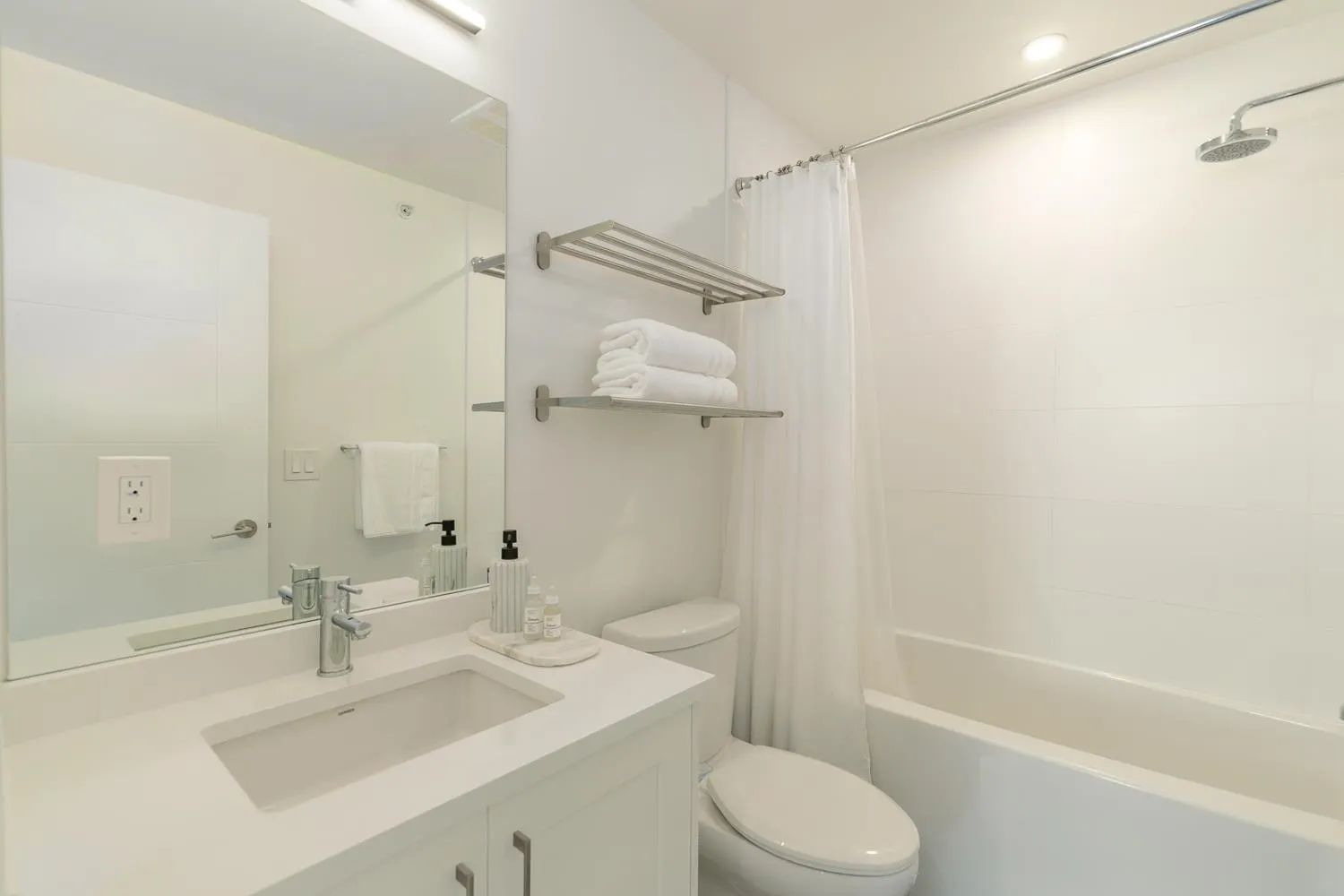 22335 Mcintosh Avenue #602