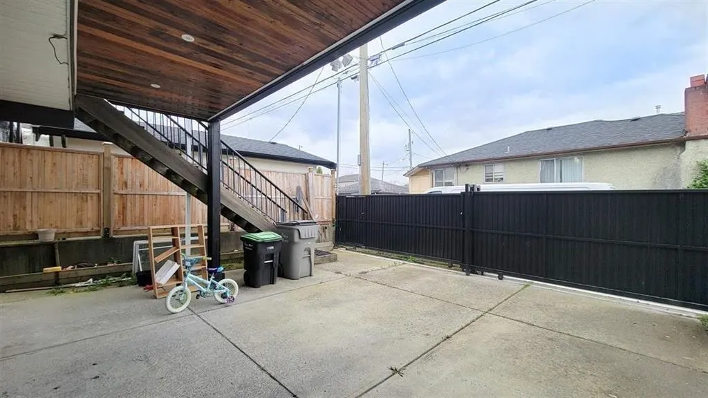 7480 Main Street