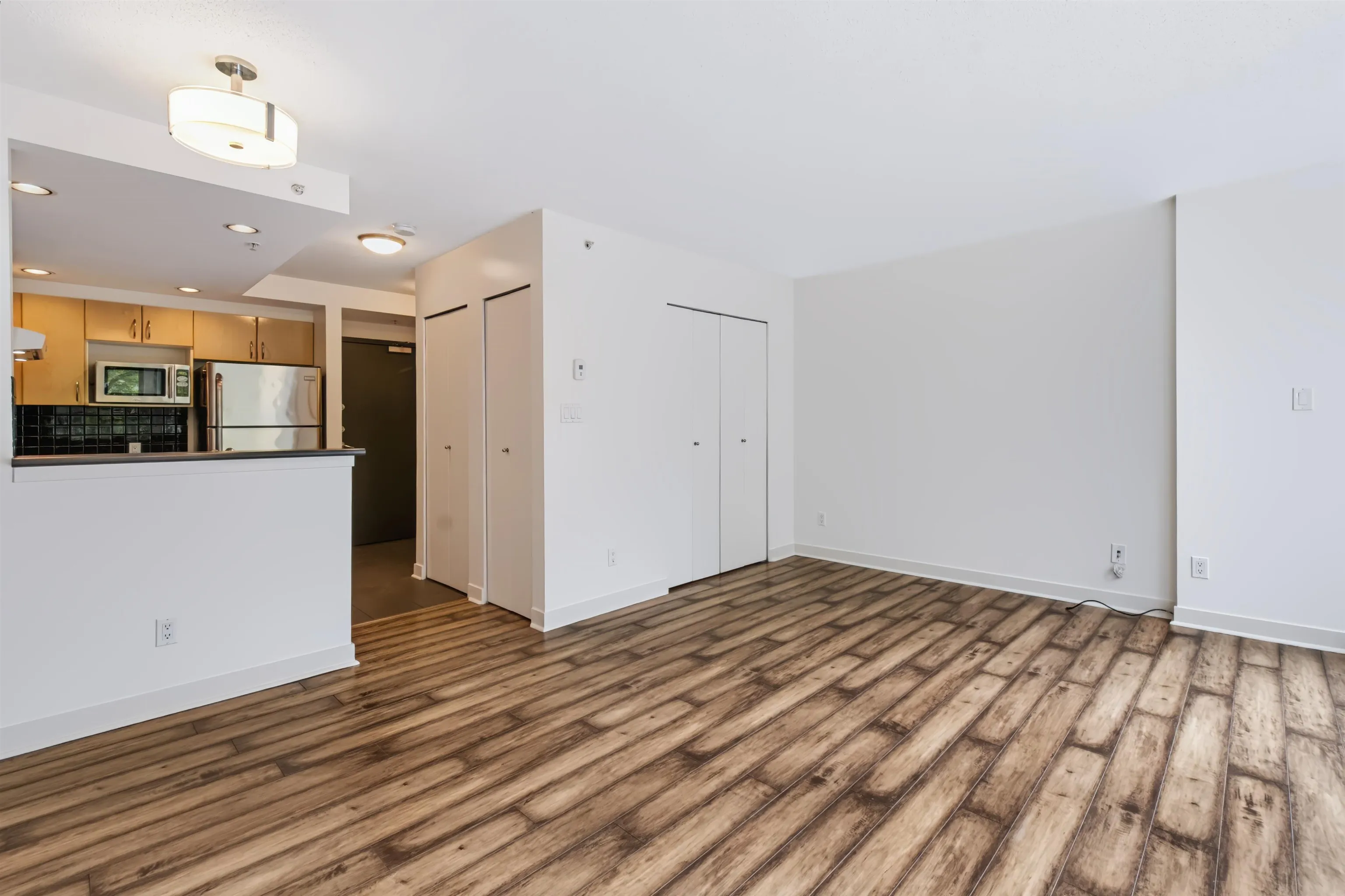 1688 Robson Street #202