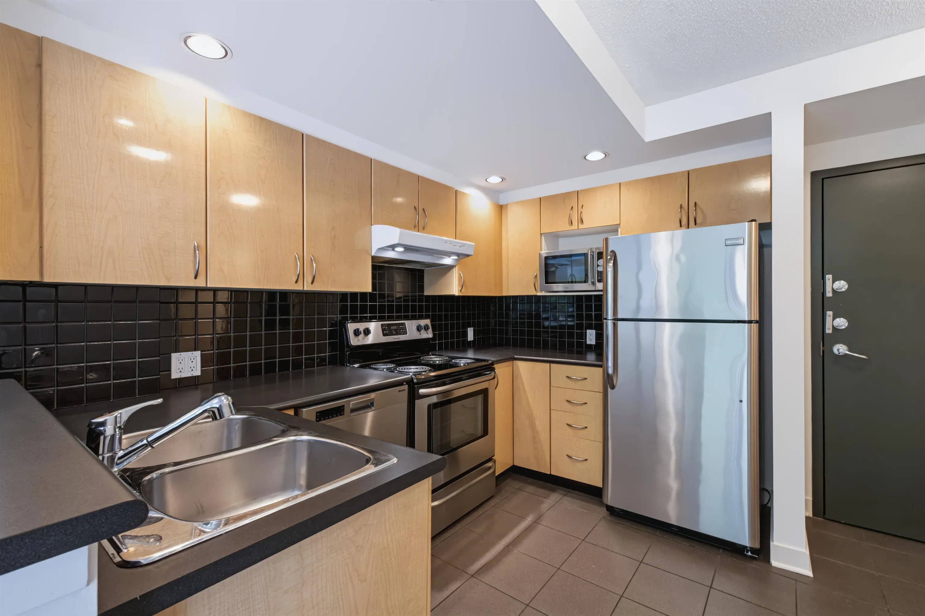1688 Robson Street #202