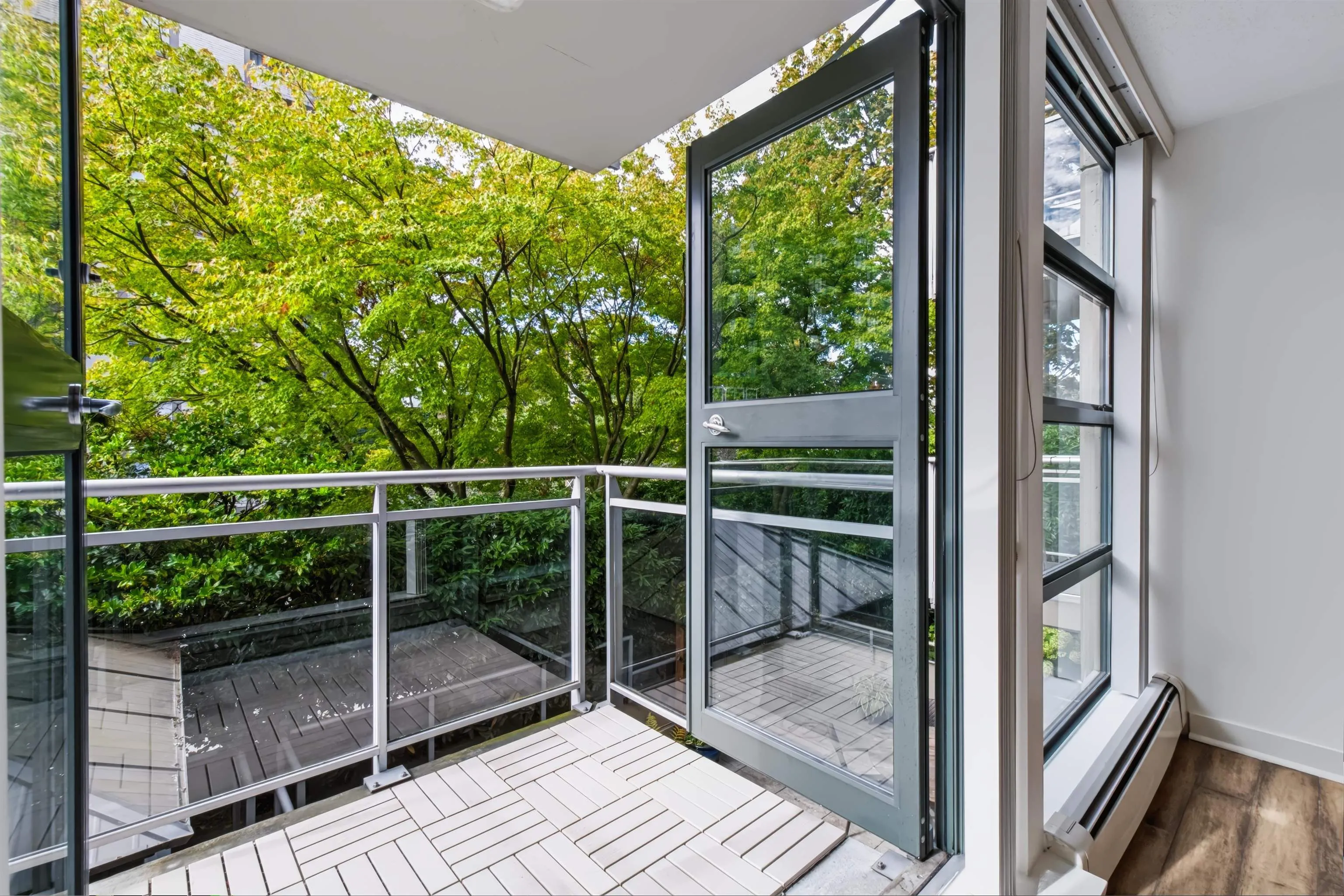 1688 Robson Street #202
