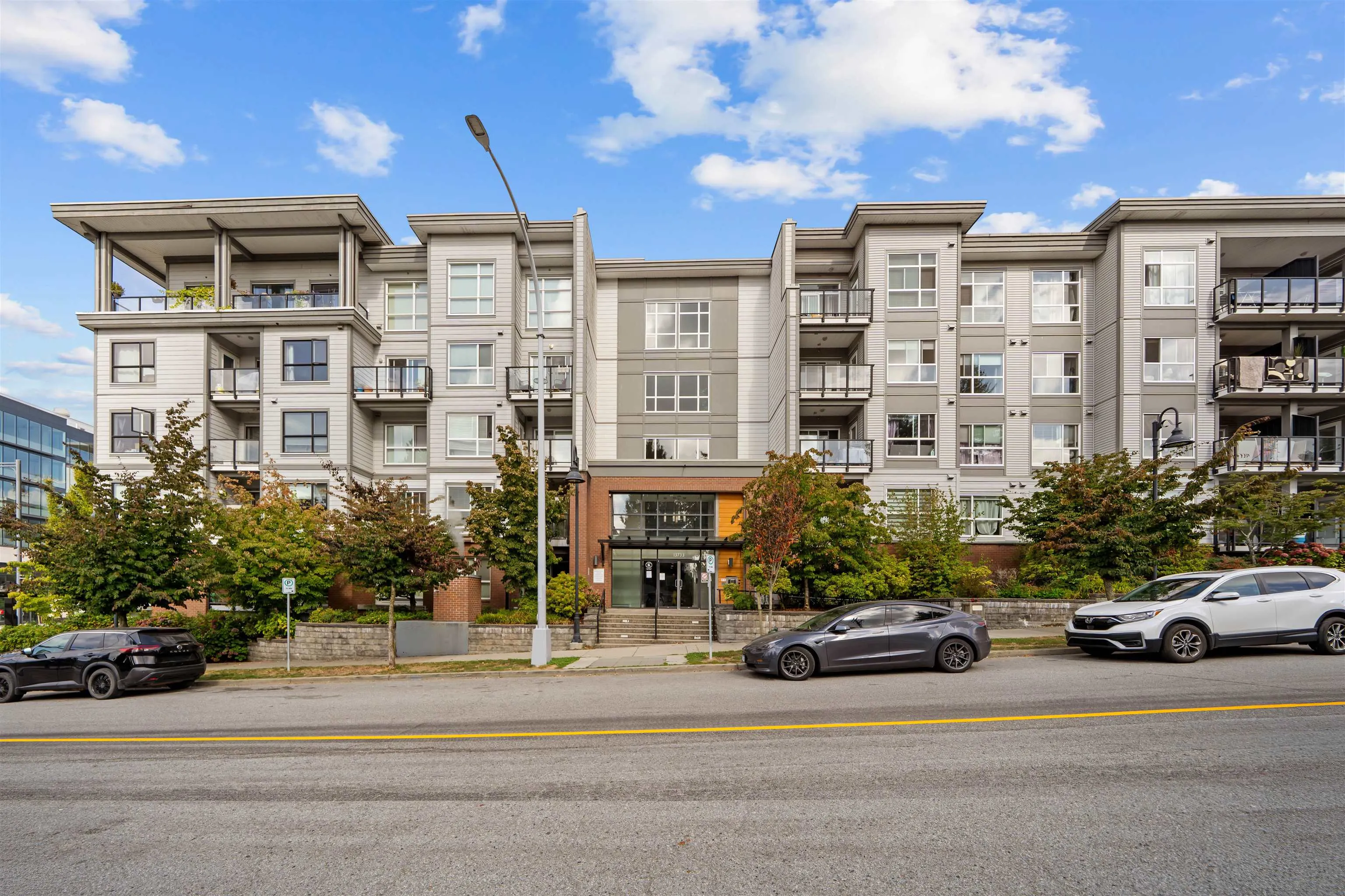 13733 107a Avenue #422