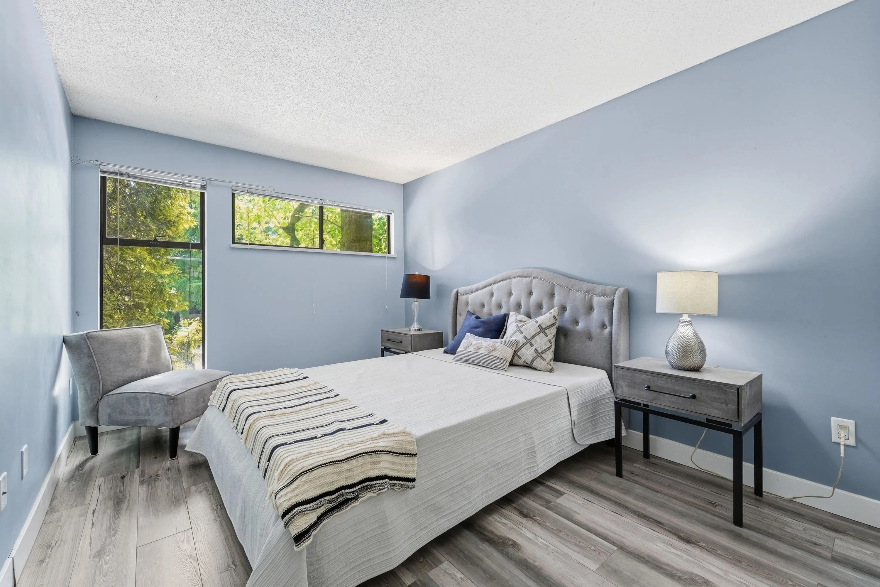 423 Agnes Street #106
