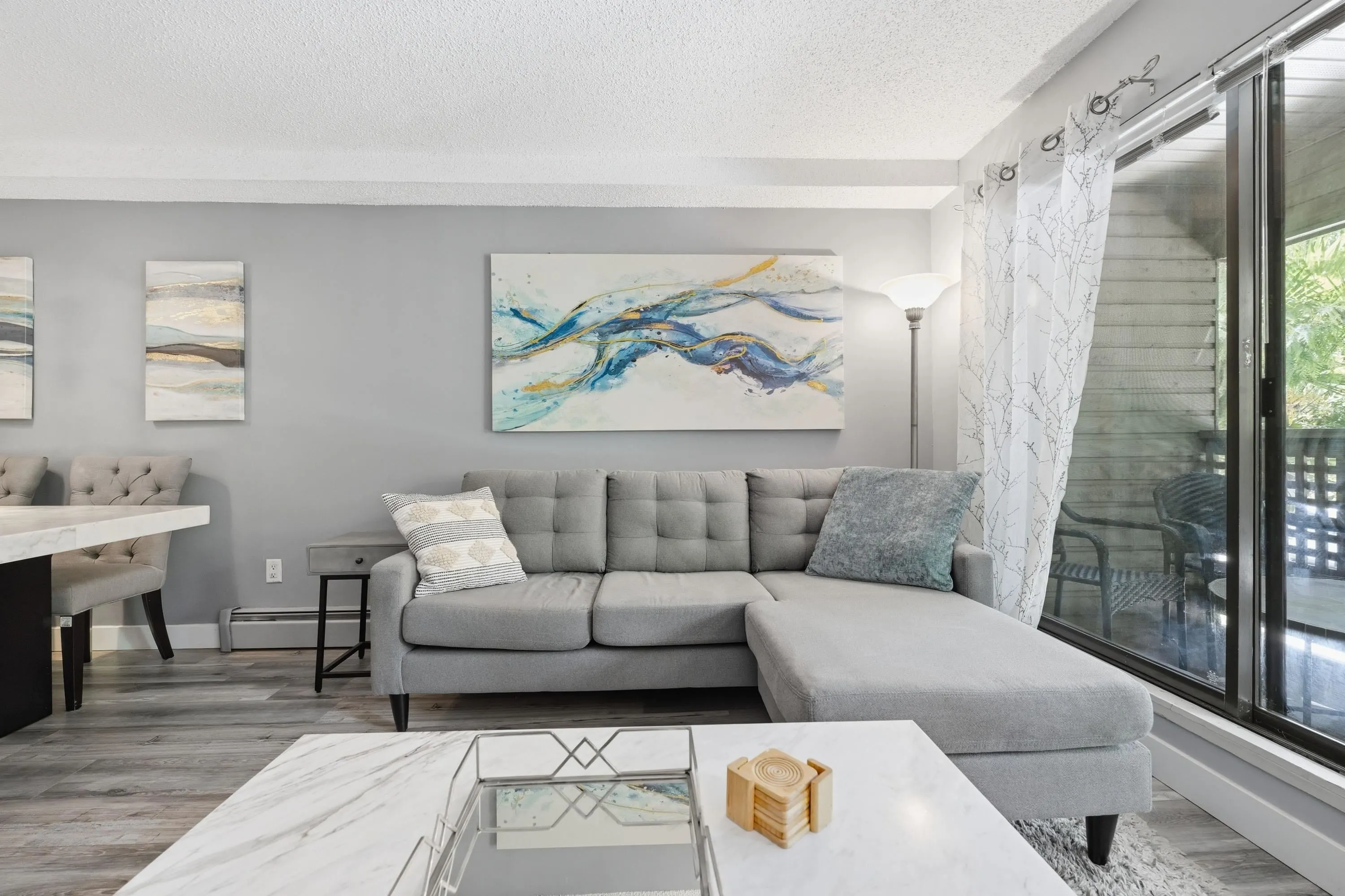 423 Agnes Street #106