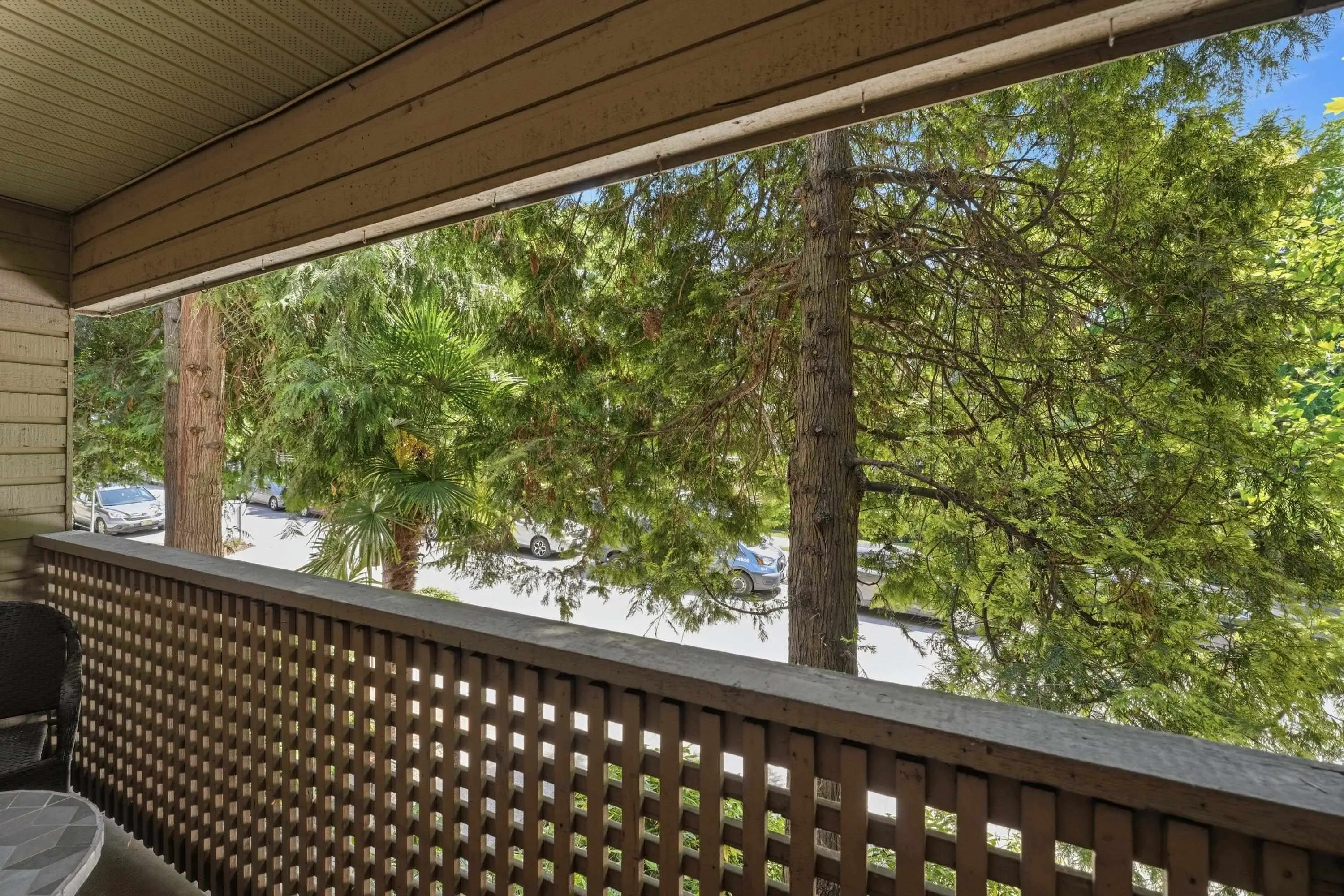 423 Agnes Street #106