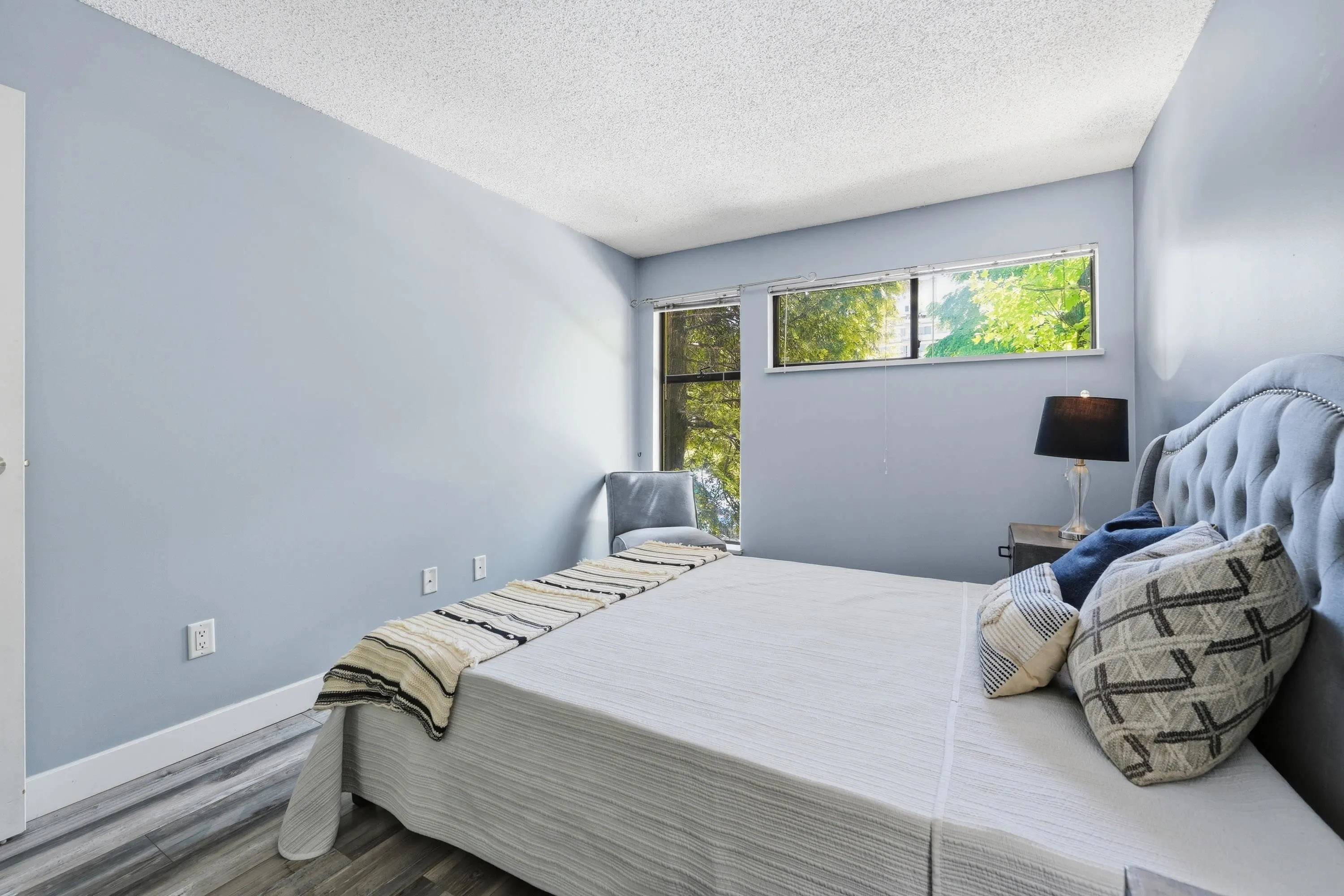 423 Agnes Street #106