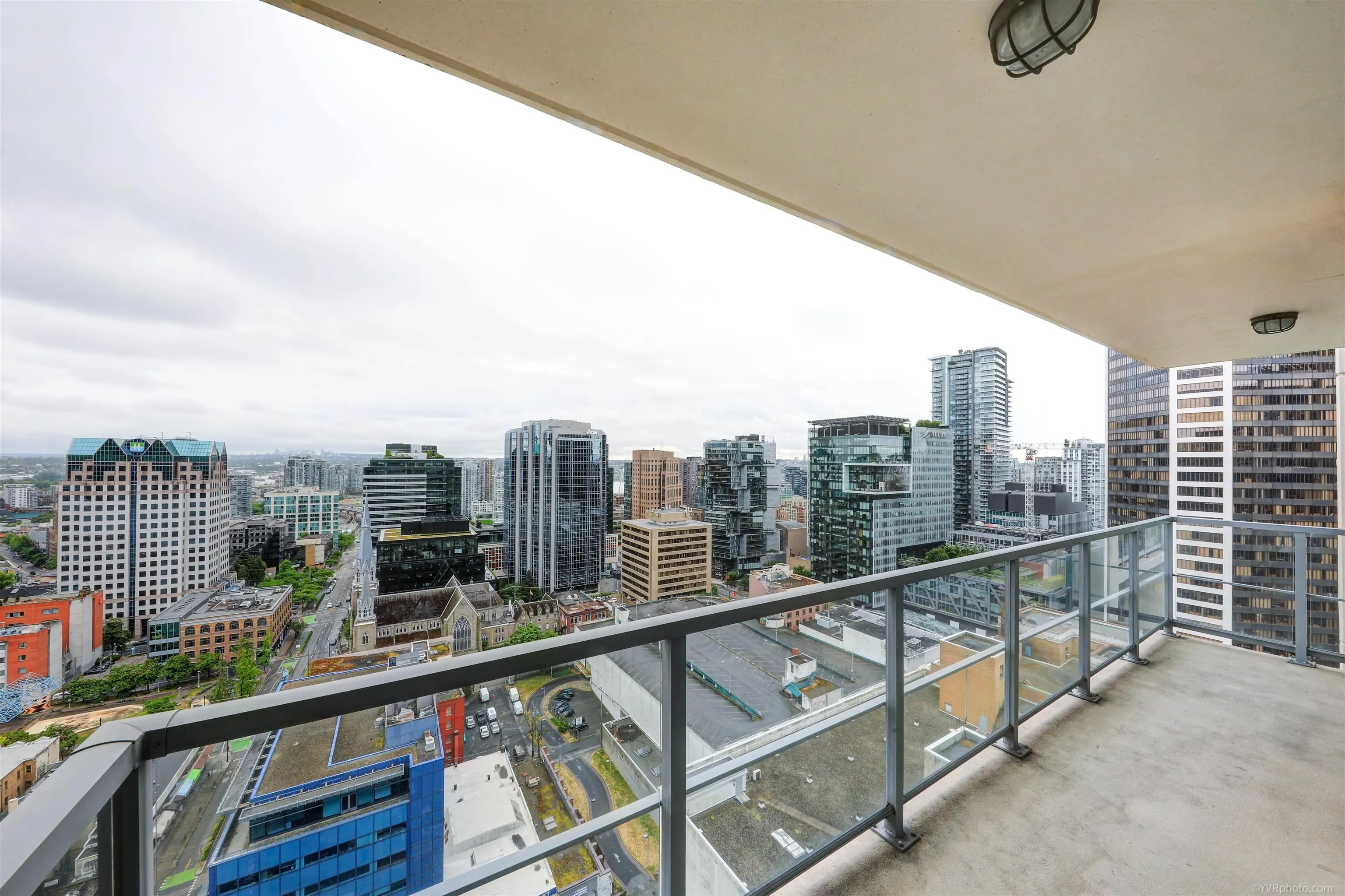 610 Granville Street #2611