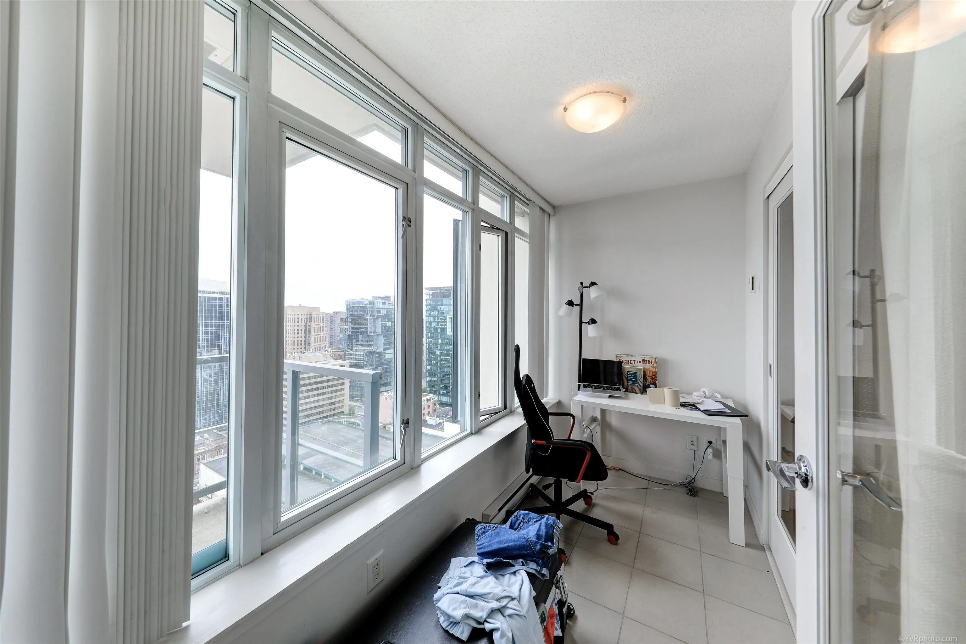 610 Granville Street #2611