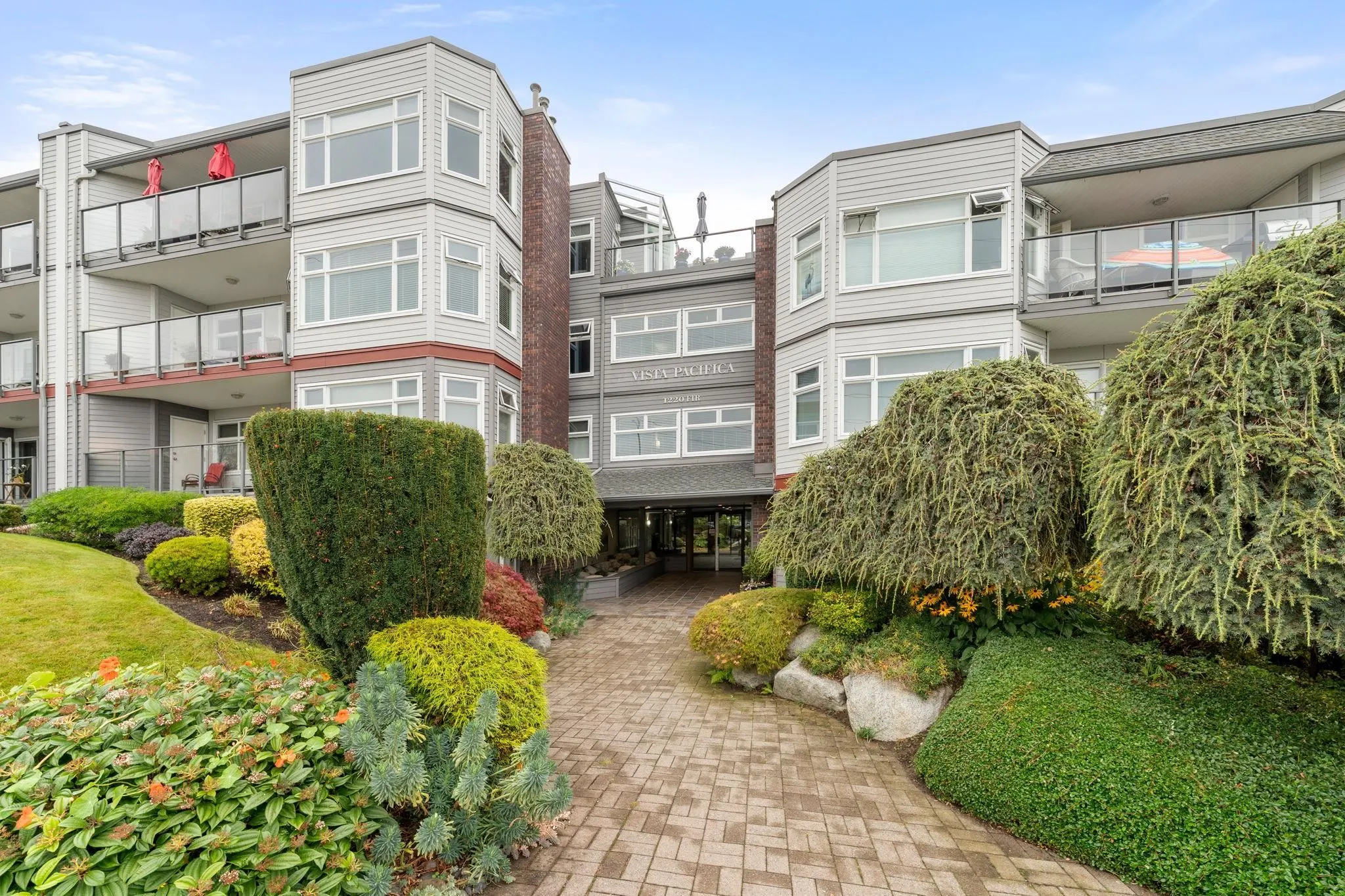 1220 Fir Street #412