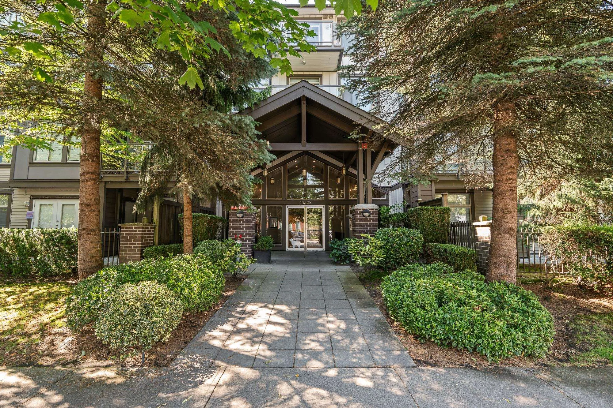 15322 101 Avenue #111