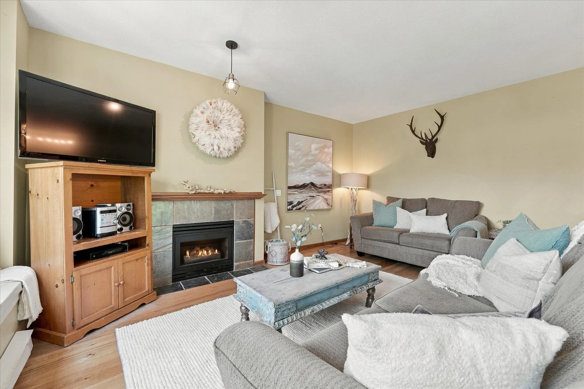 3300 Ptarmigan Place #103