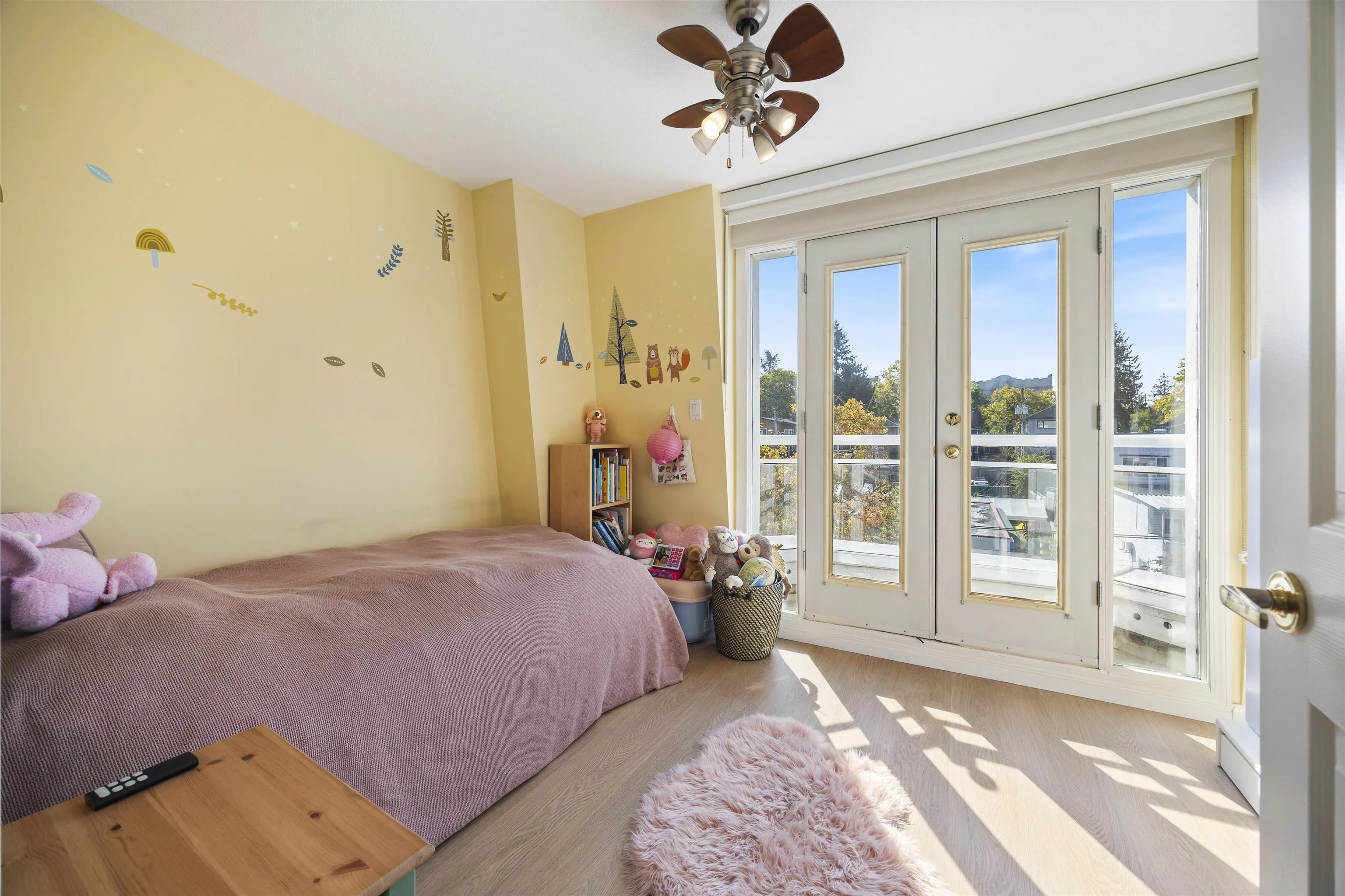 2565 W Broadway Street #316