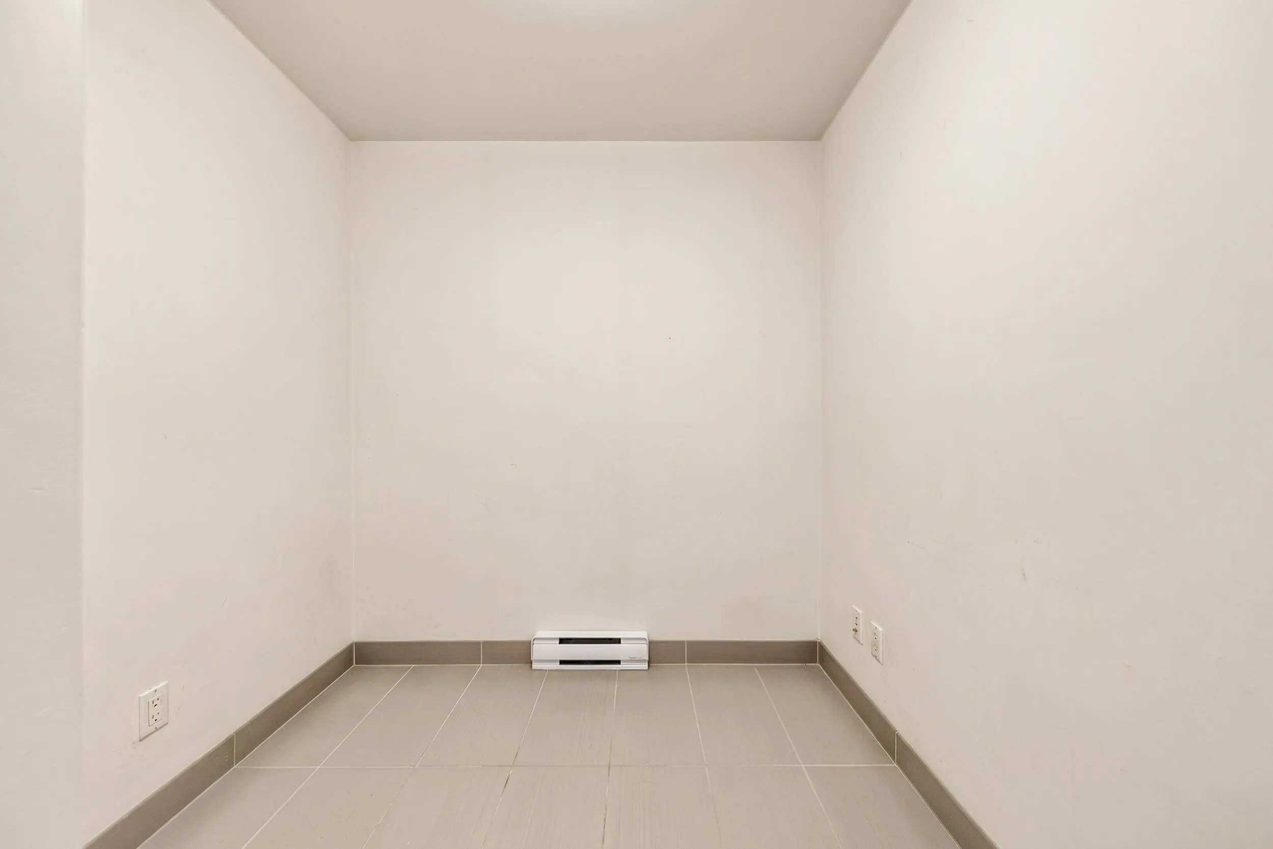 1308 Hornby Street #301