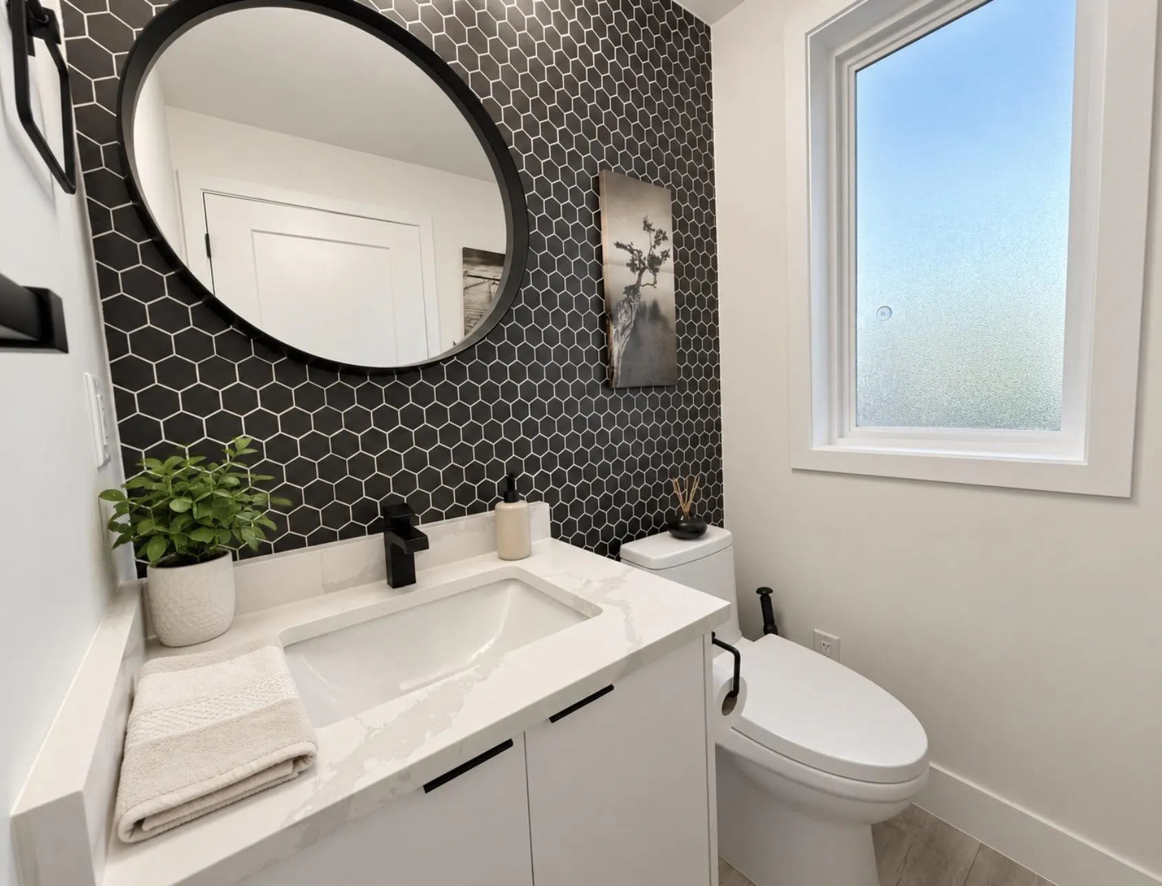 608 Ewen Avenue #14