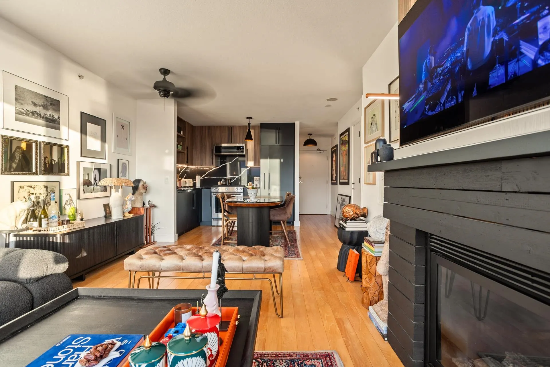 155 W 1st Street #1505