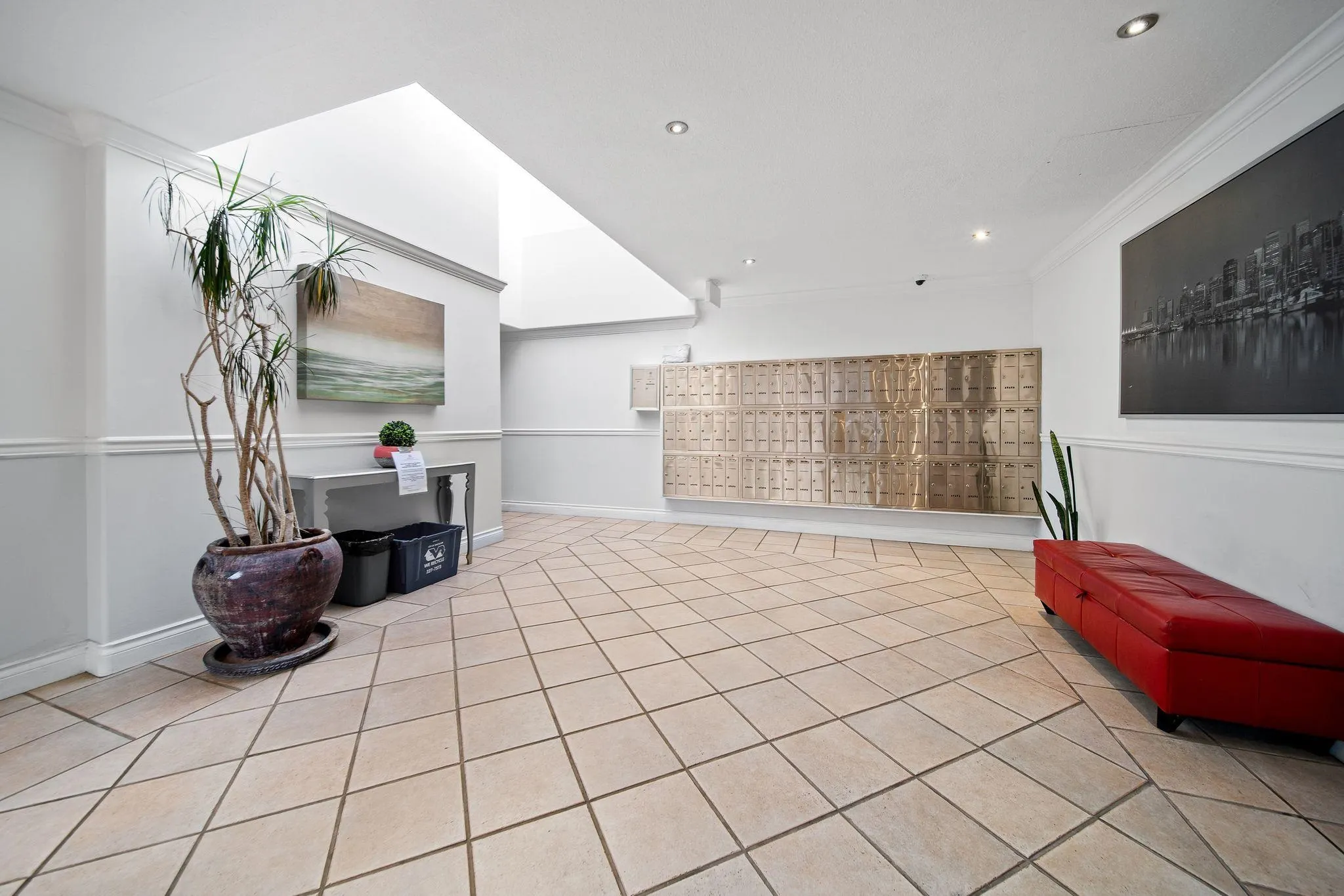1270 Robson Street #803