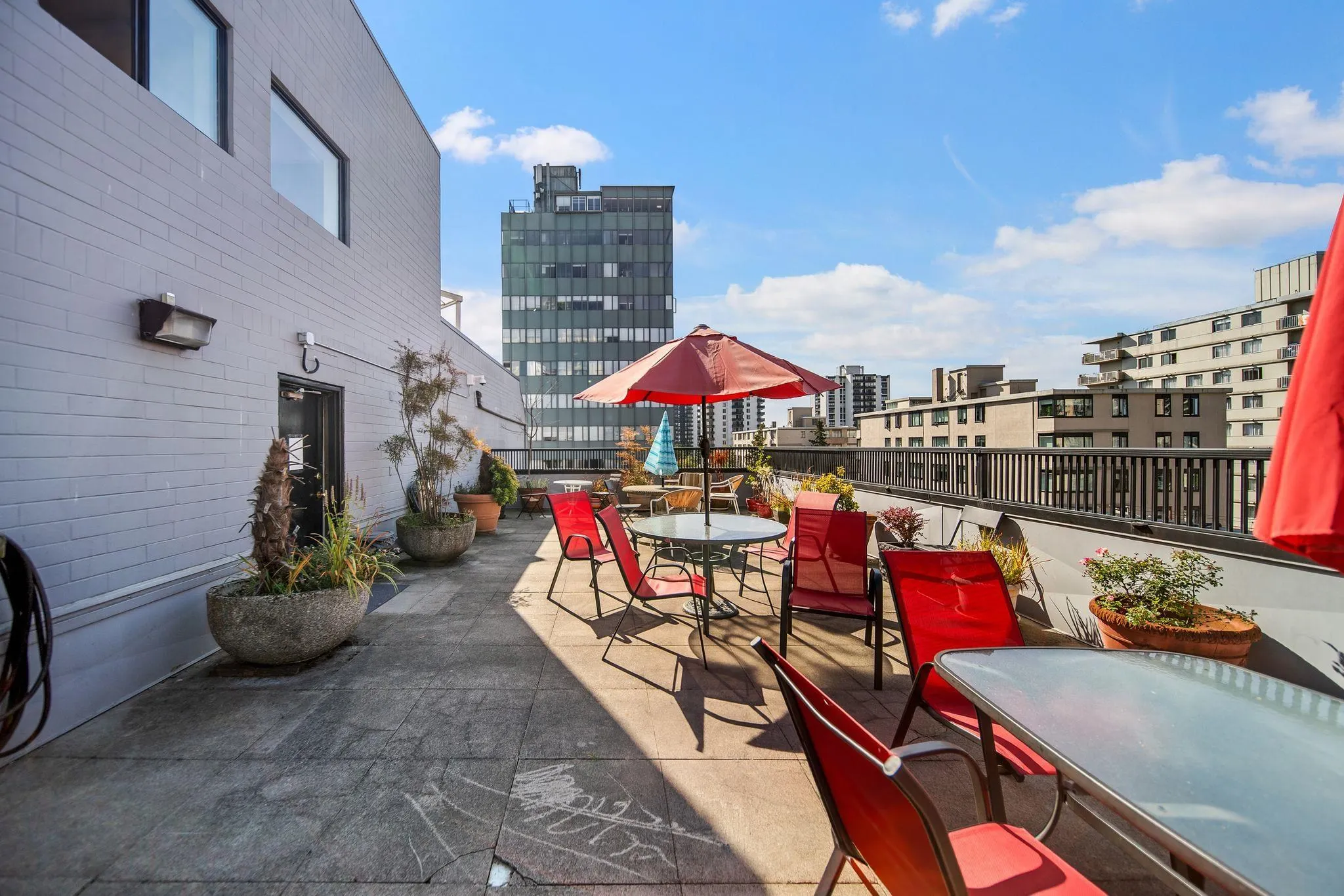 1270 Robson Street #803