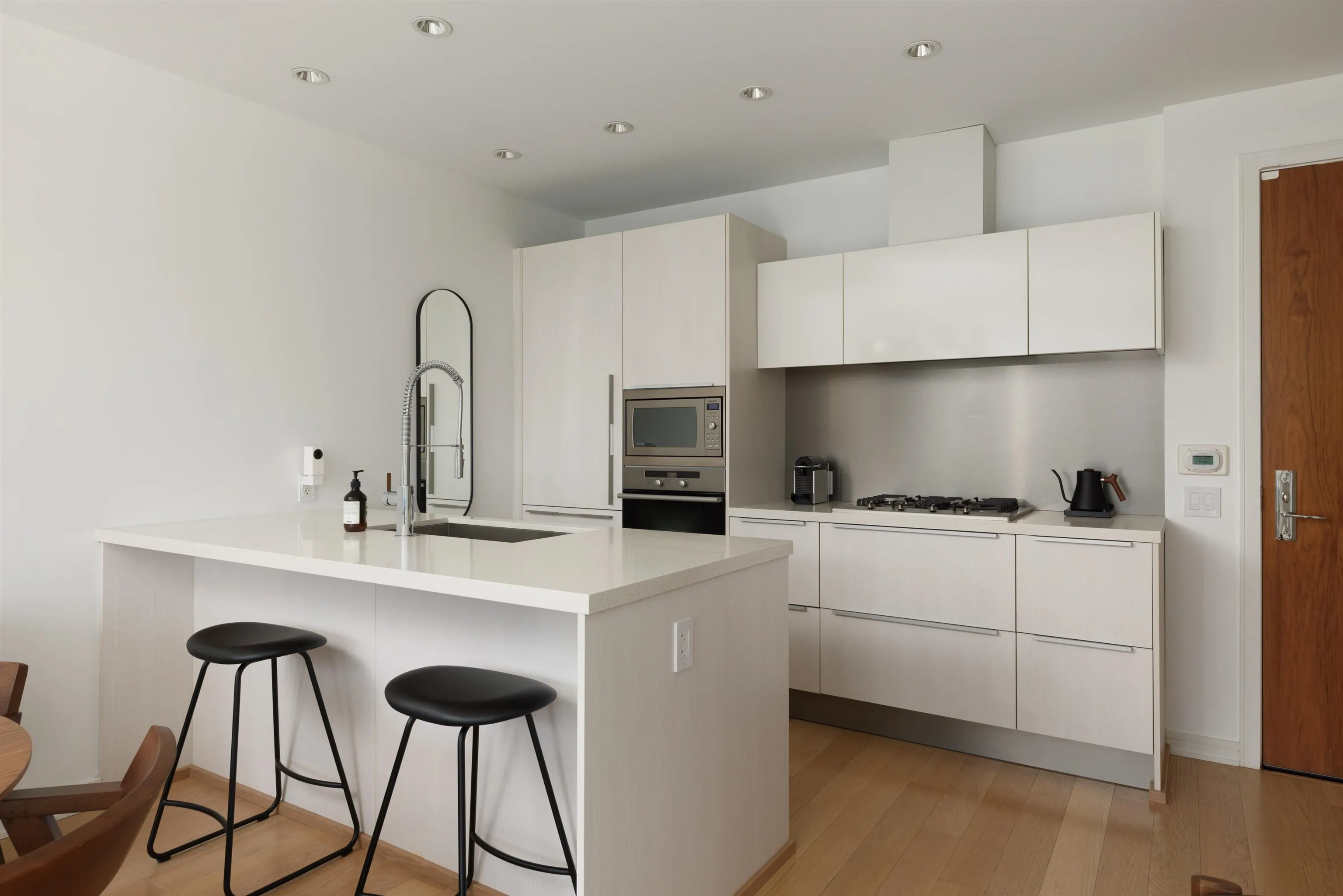 1661 Ontario Street #1103