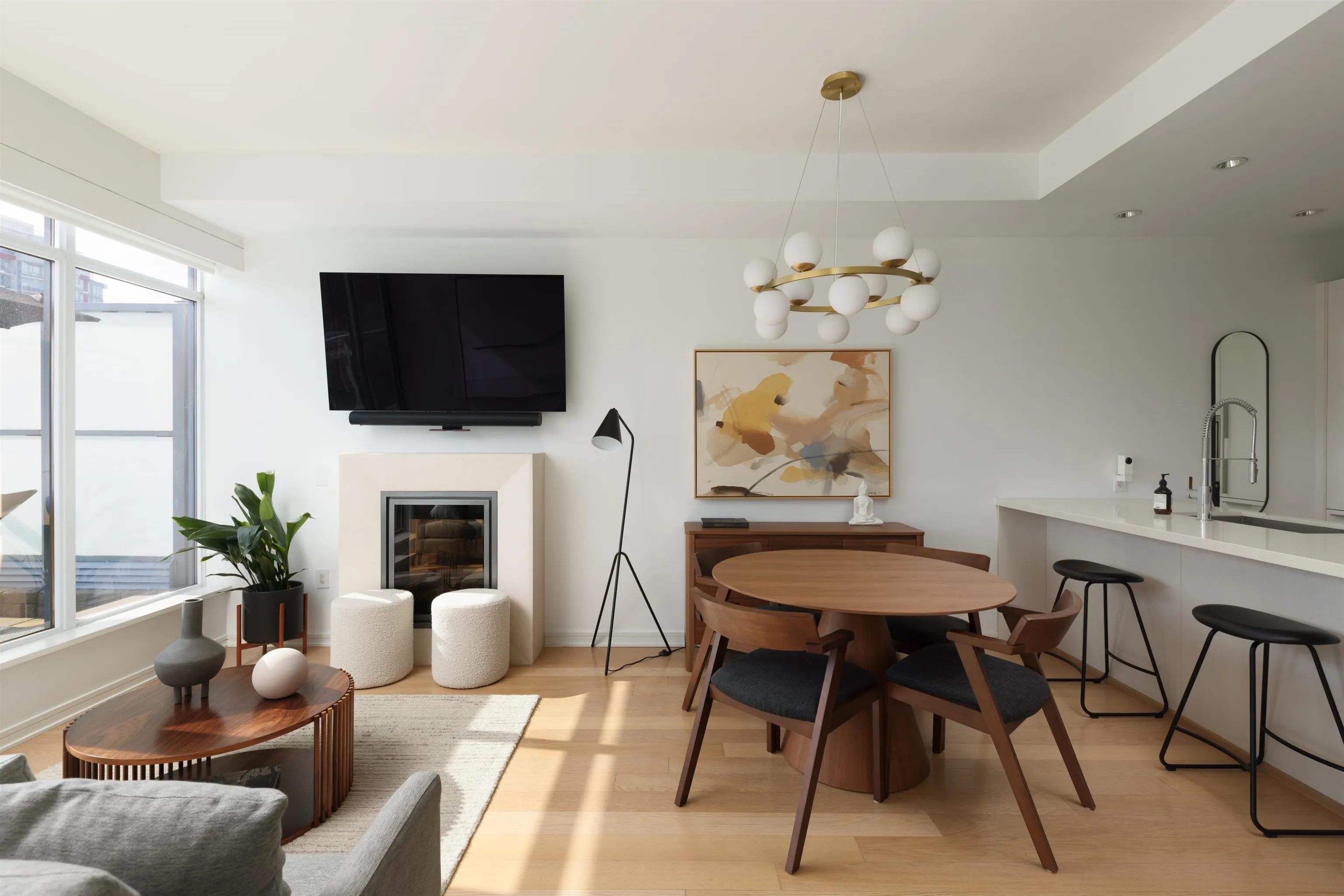 1661 Ontario Street #1103