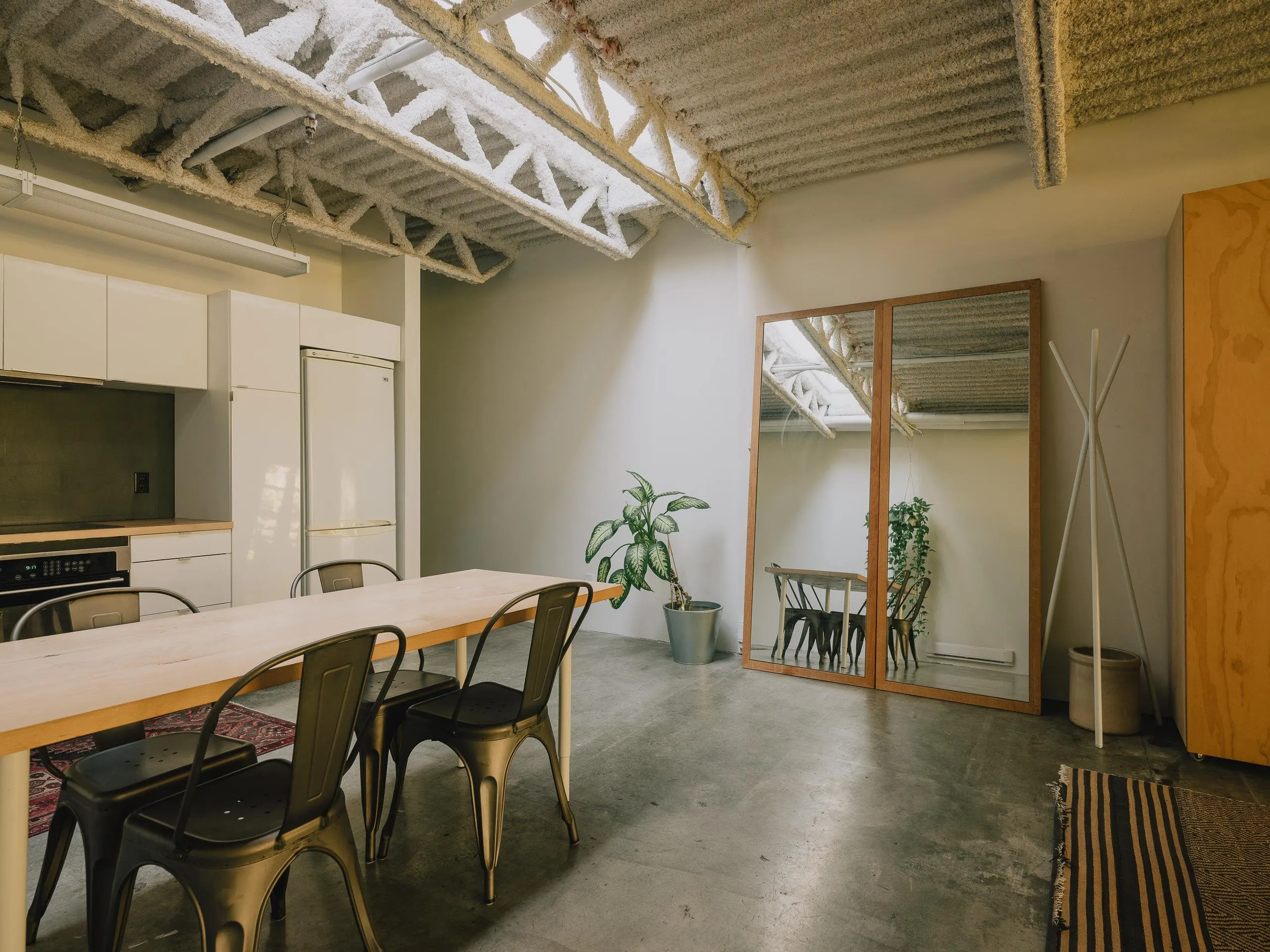 350 E 2nd Avenue #422