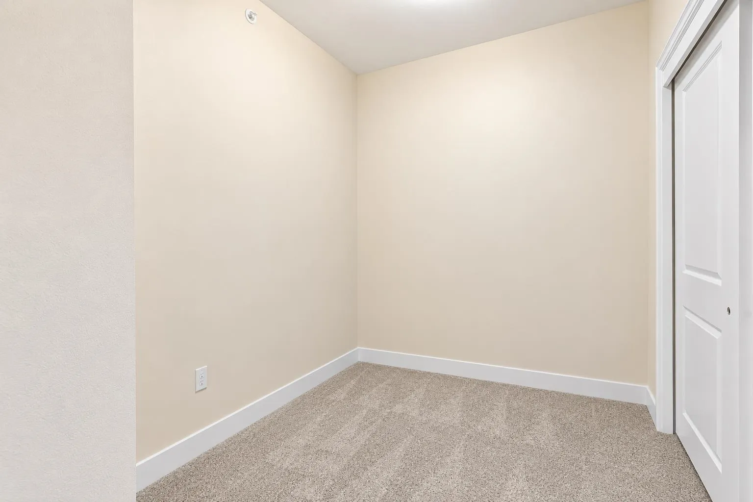 8531 Young Road #415
