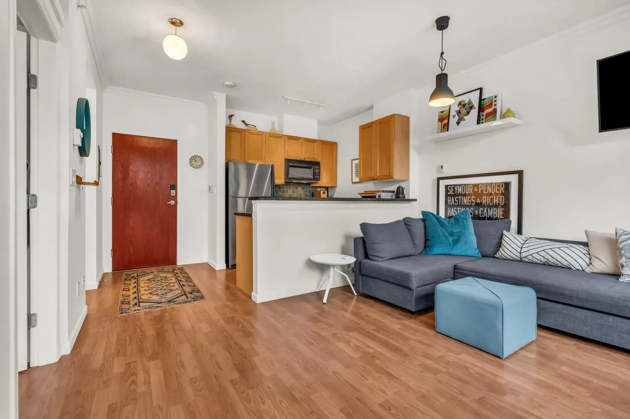 928 W Richards Street #307
