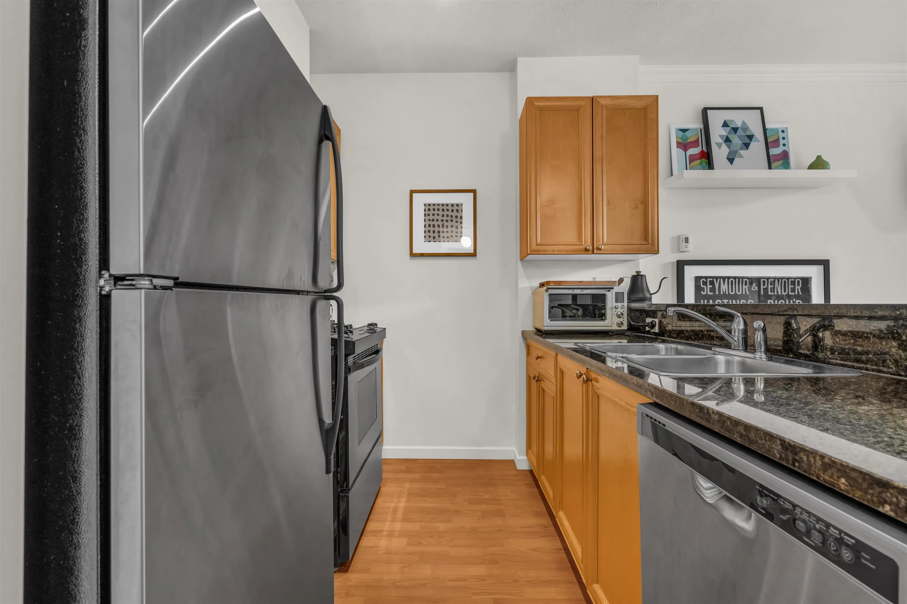 928 W Richards Street #307