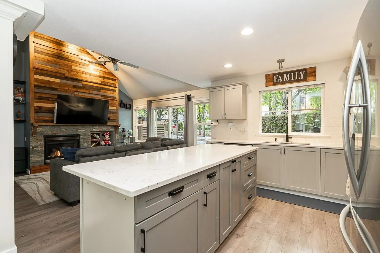 17097 64 Avenue #65