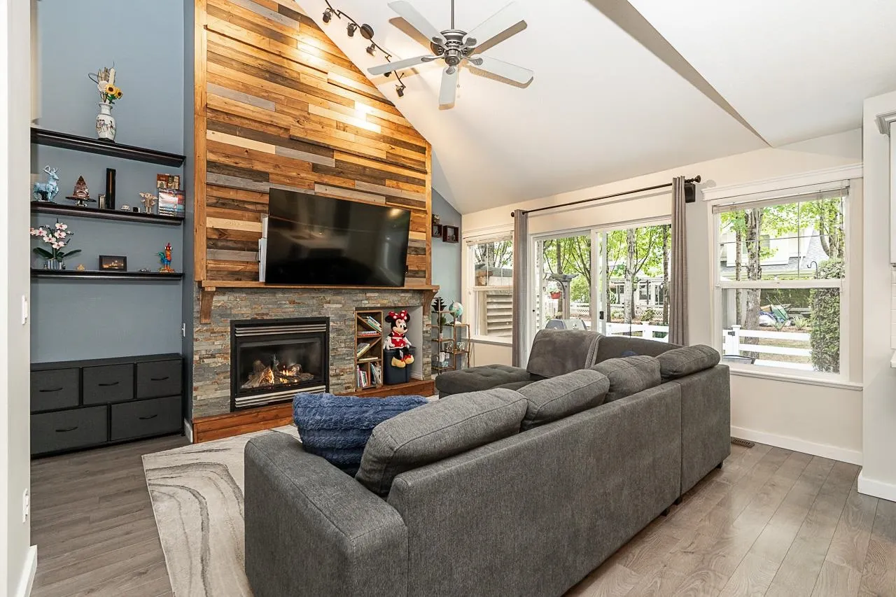 17097 64 Avenue #65
