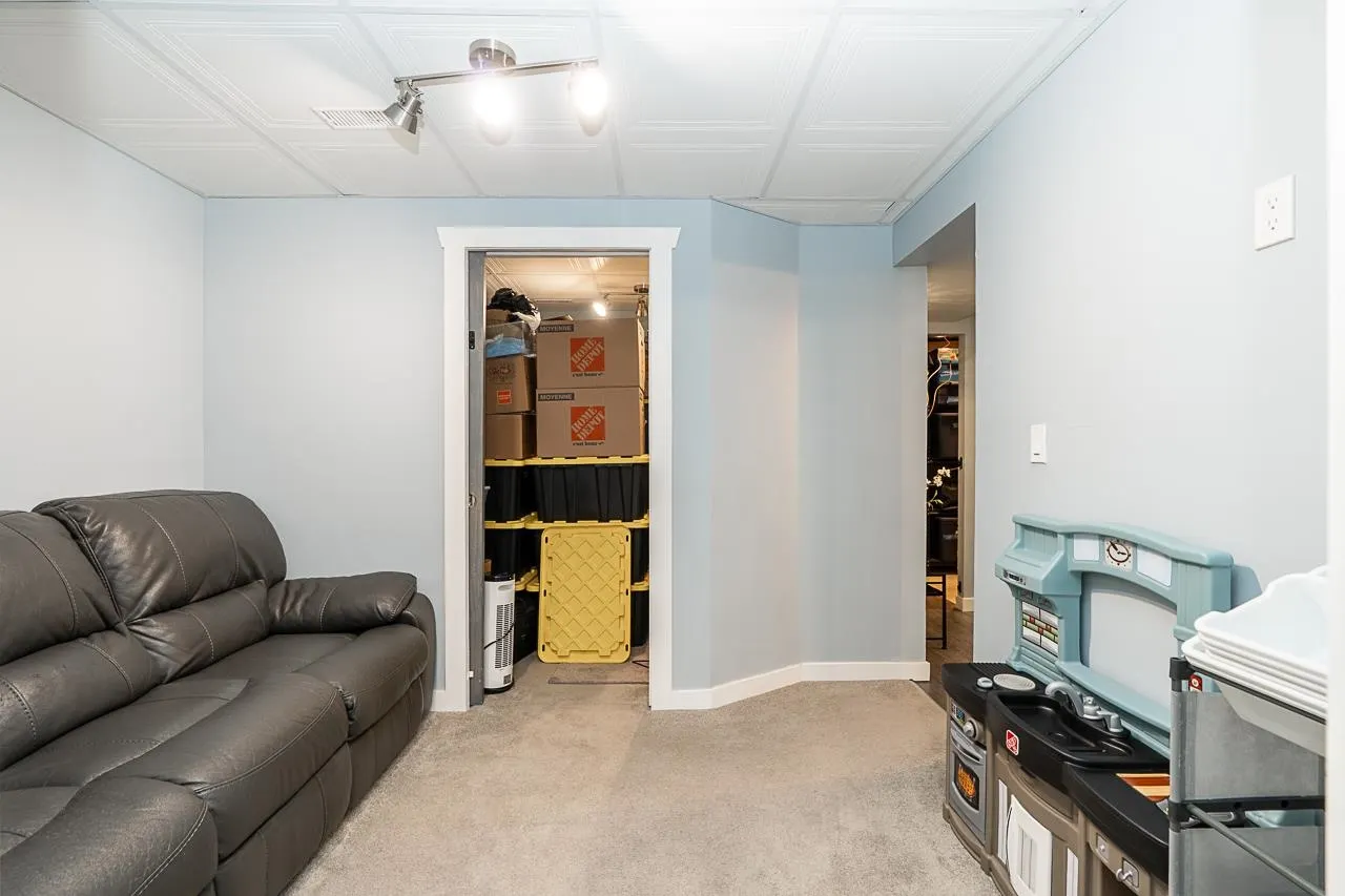 17097 64 Avenue #65