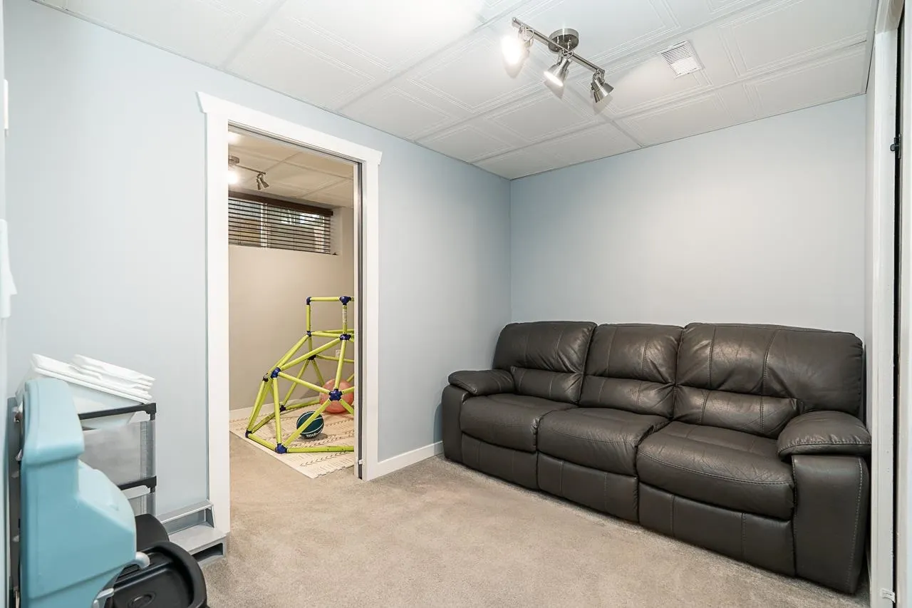 17097 64 Avenue #65
