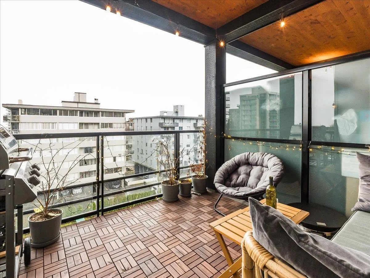 108 E 8th Street #406
