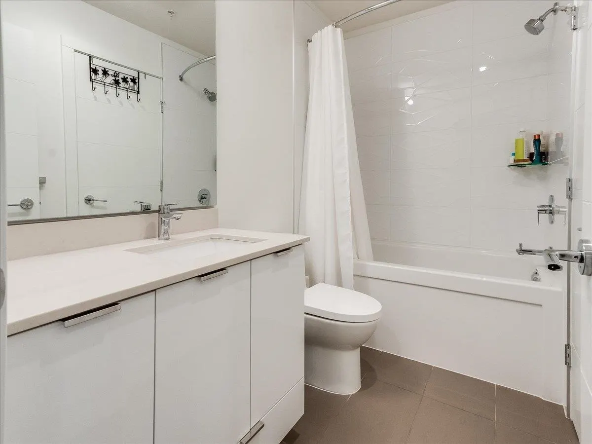 108 E 8th Street #406