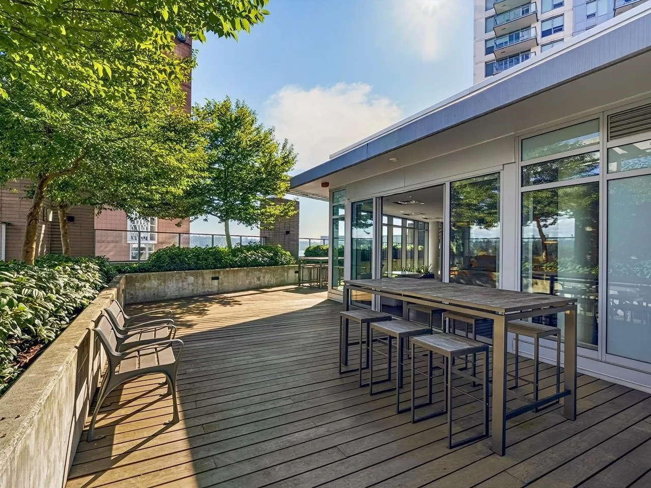 908 Quayside Drive #2205
