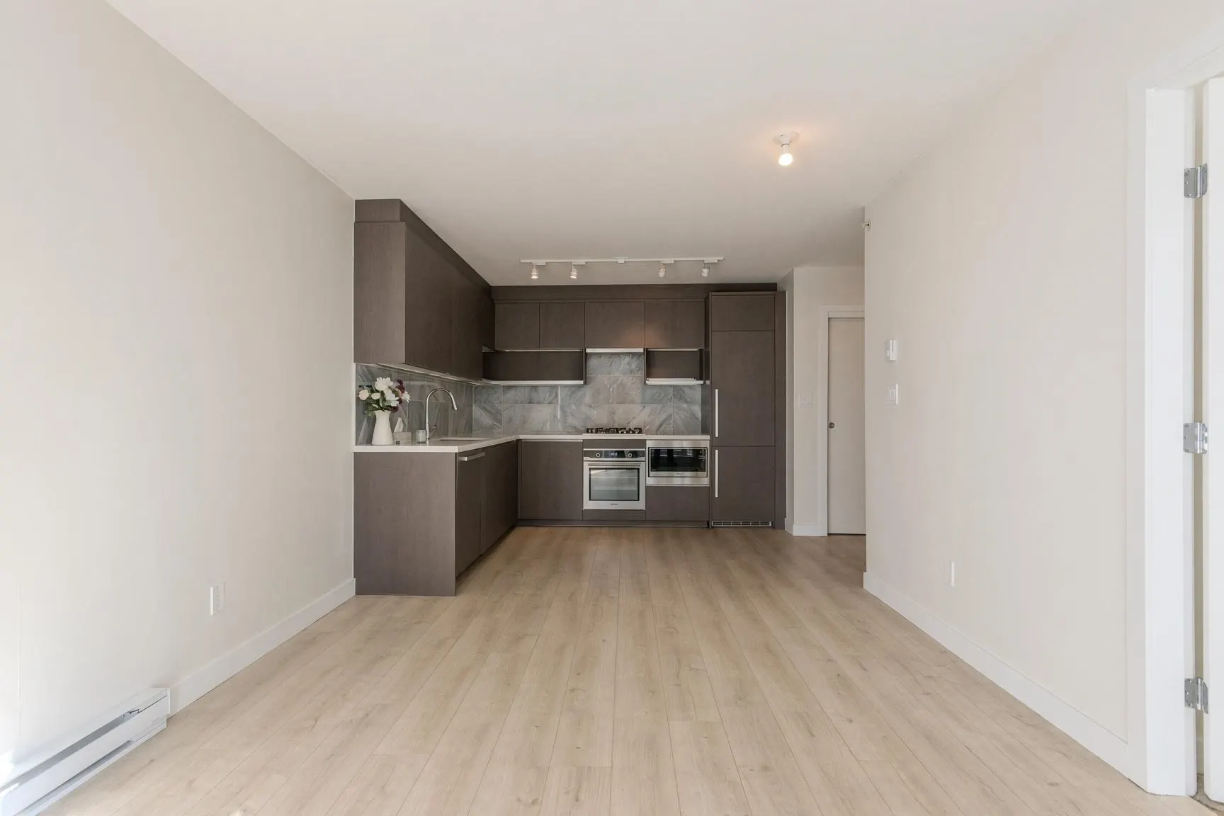 13750 100 Avenue #707