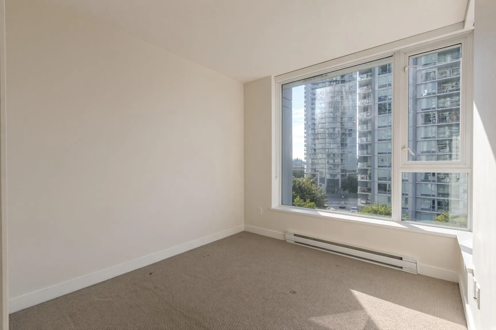 13750 100 Avenue #707