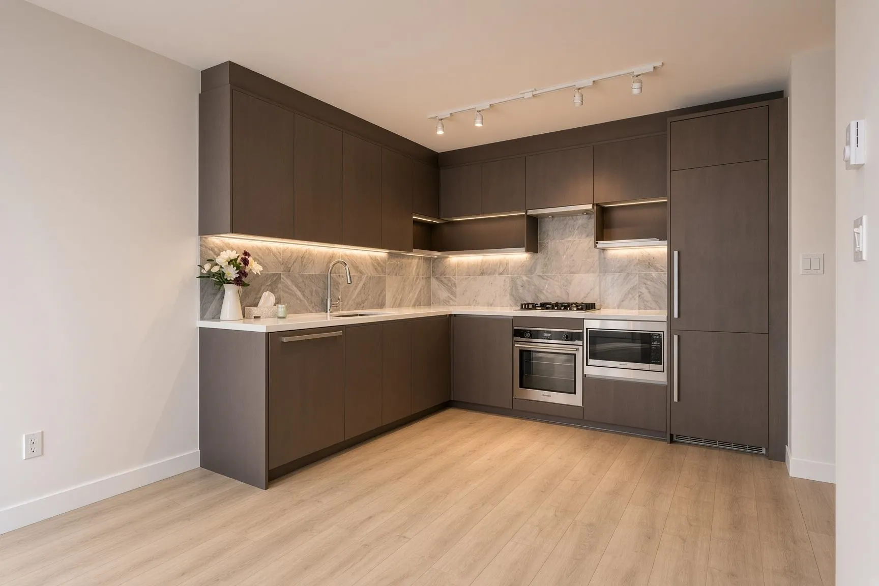 13750 100 Avenue #707