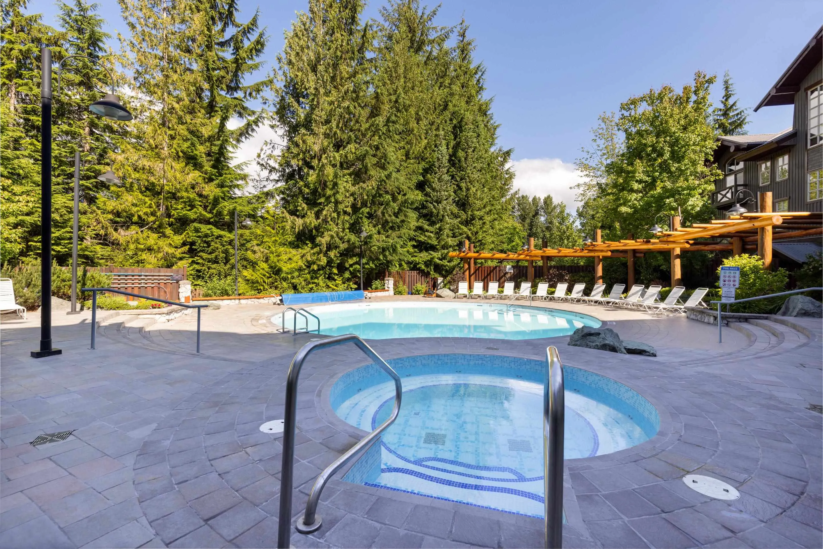 4660 Blackcomb Way #222