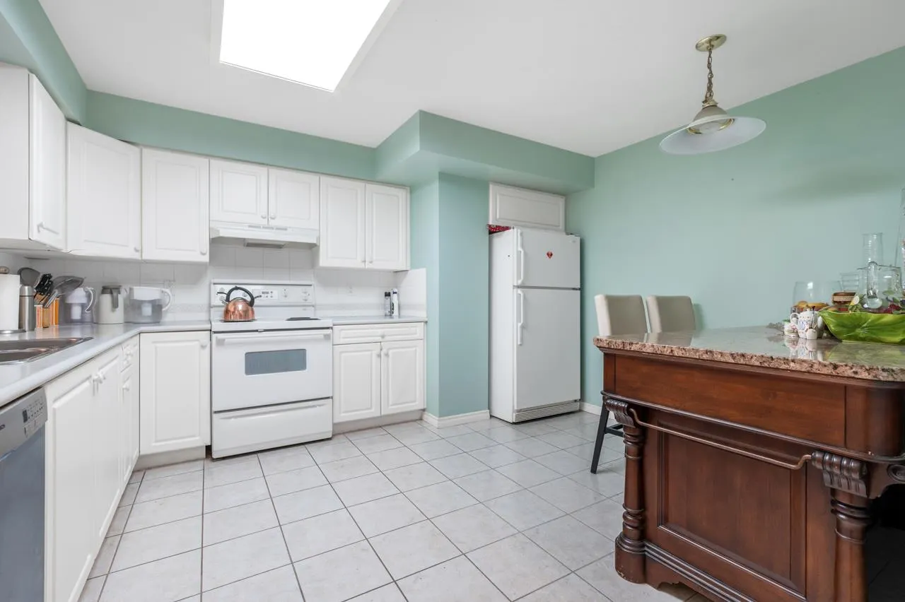 15111 Russell Avenue #101