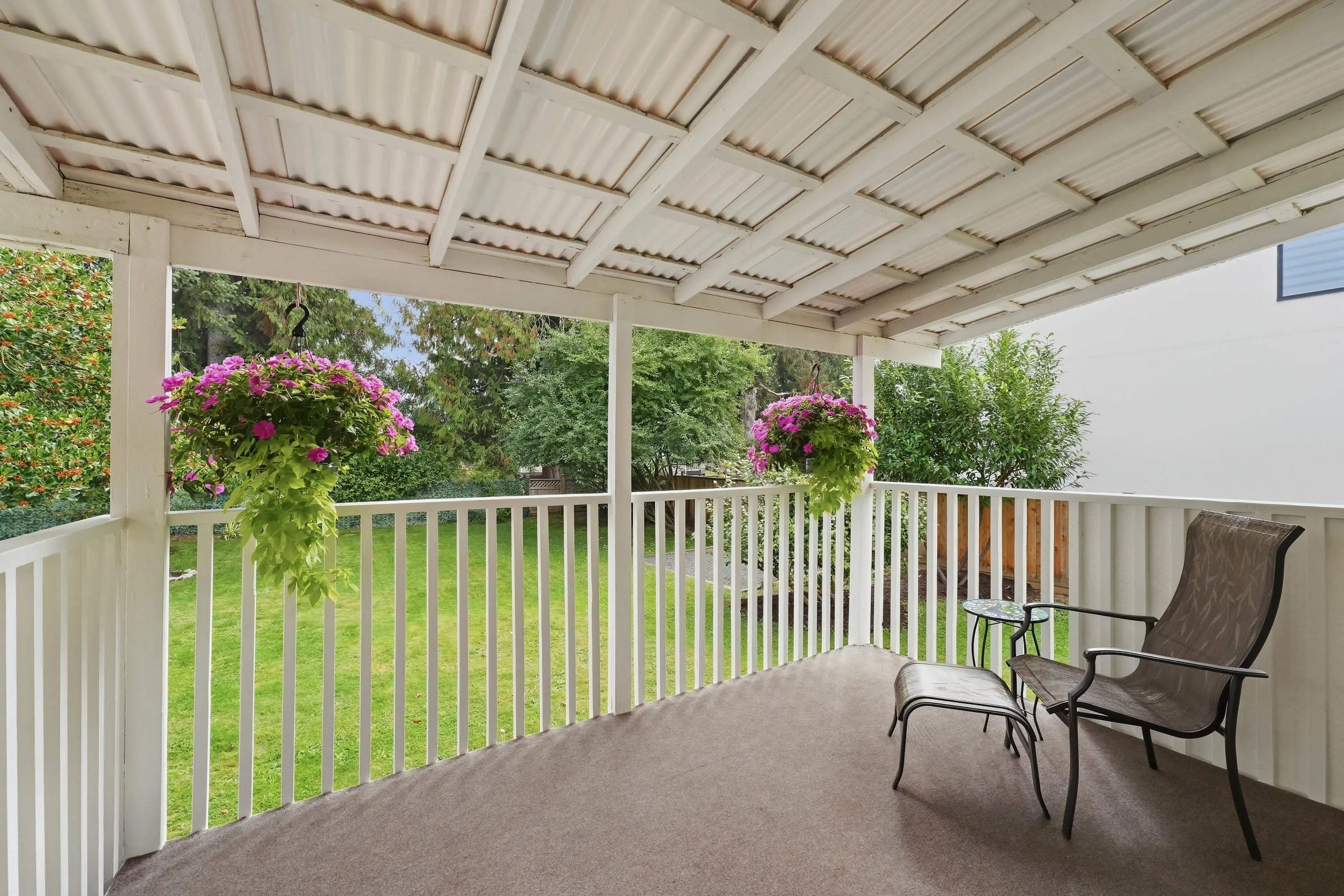 2136 Sherwood Crescent