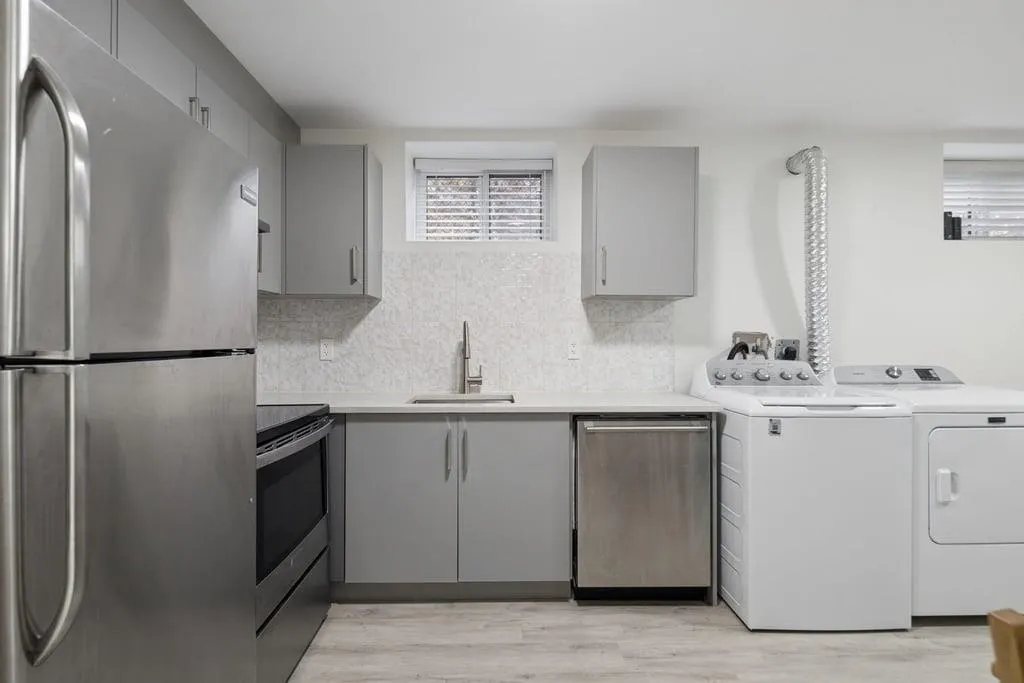 6262 Battison Street #2