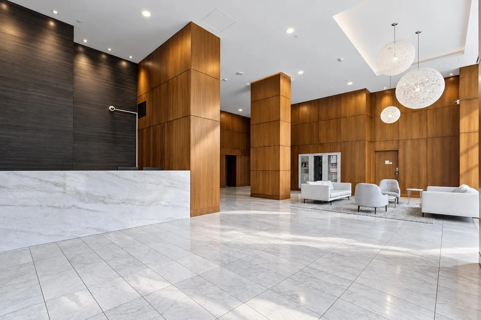 13750 100 Avenue #809