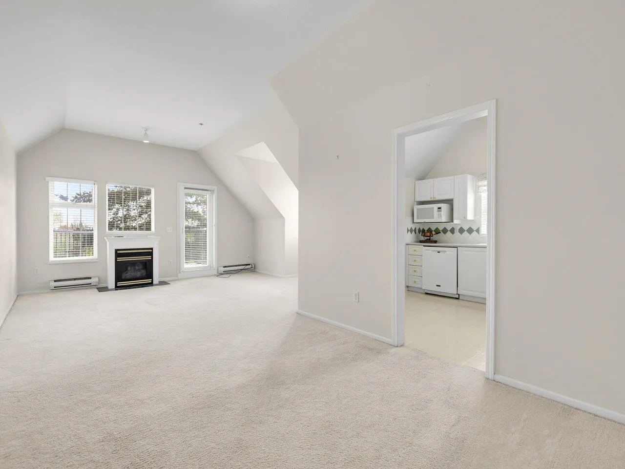 5556 14 Avenue #406