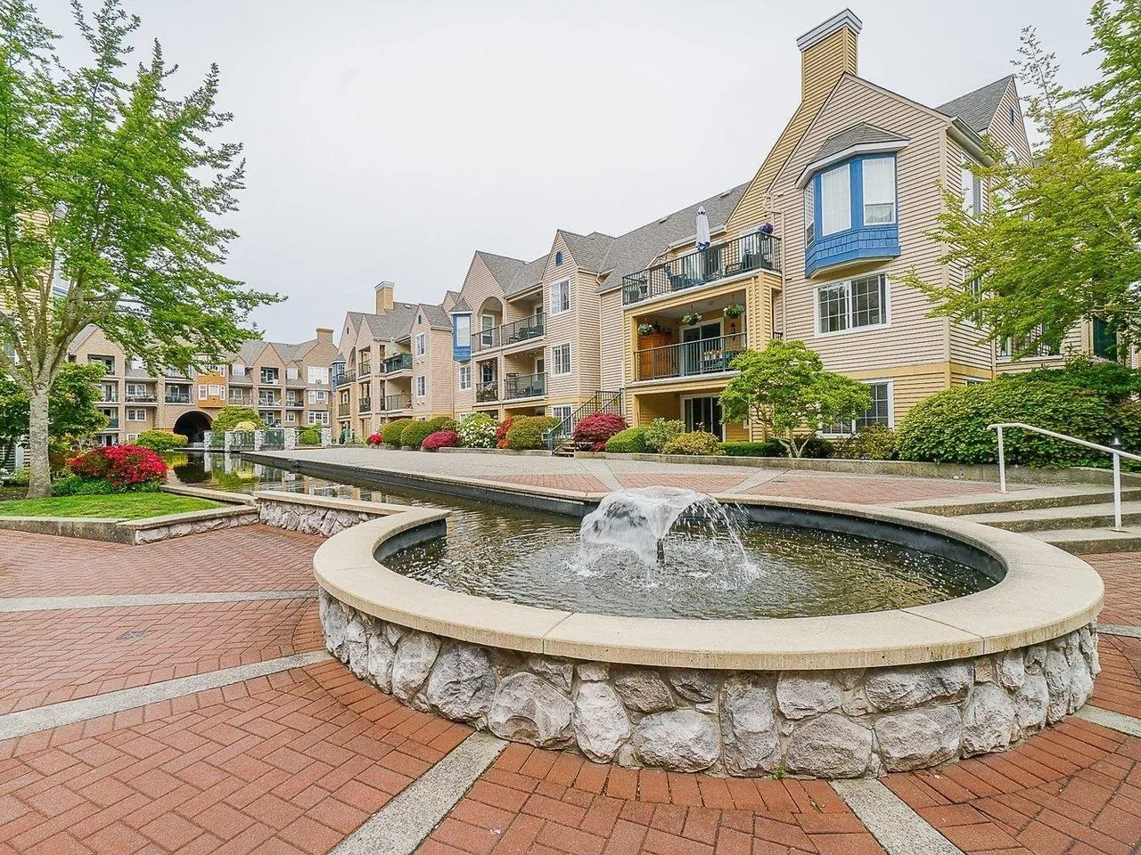 5556 14 Avenue #406