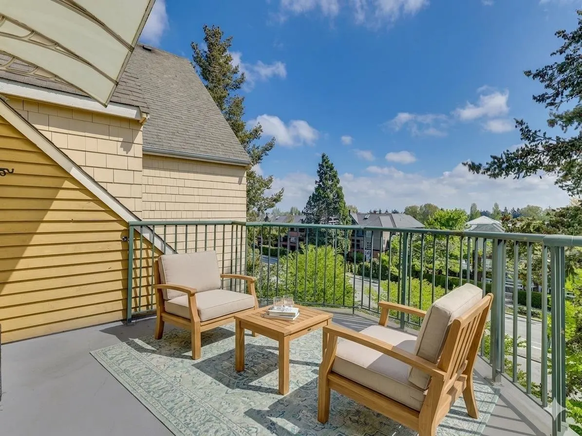 5556 14 Avenue #406