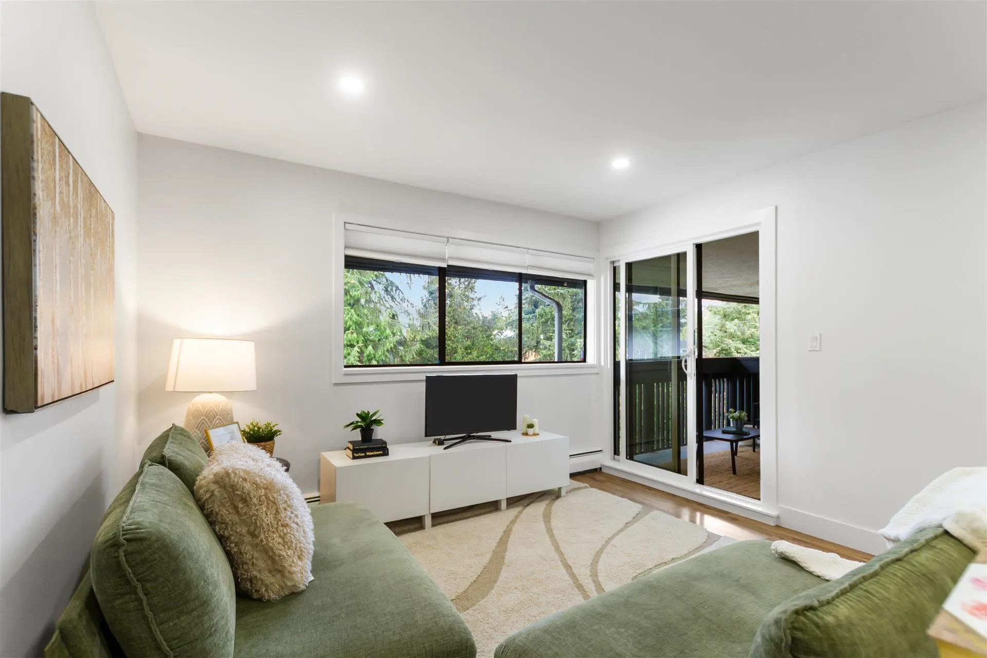 1561 Vidal Street #301