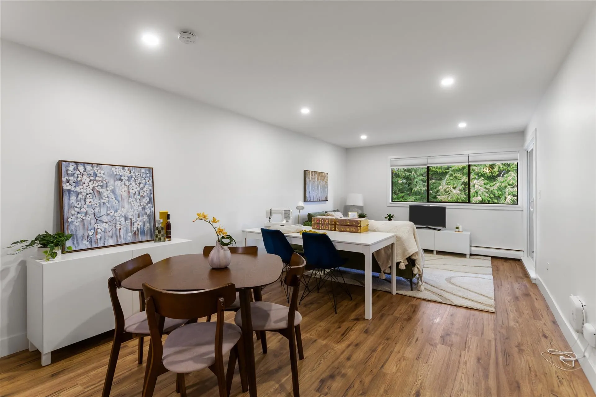 1561 Vidal Street #301