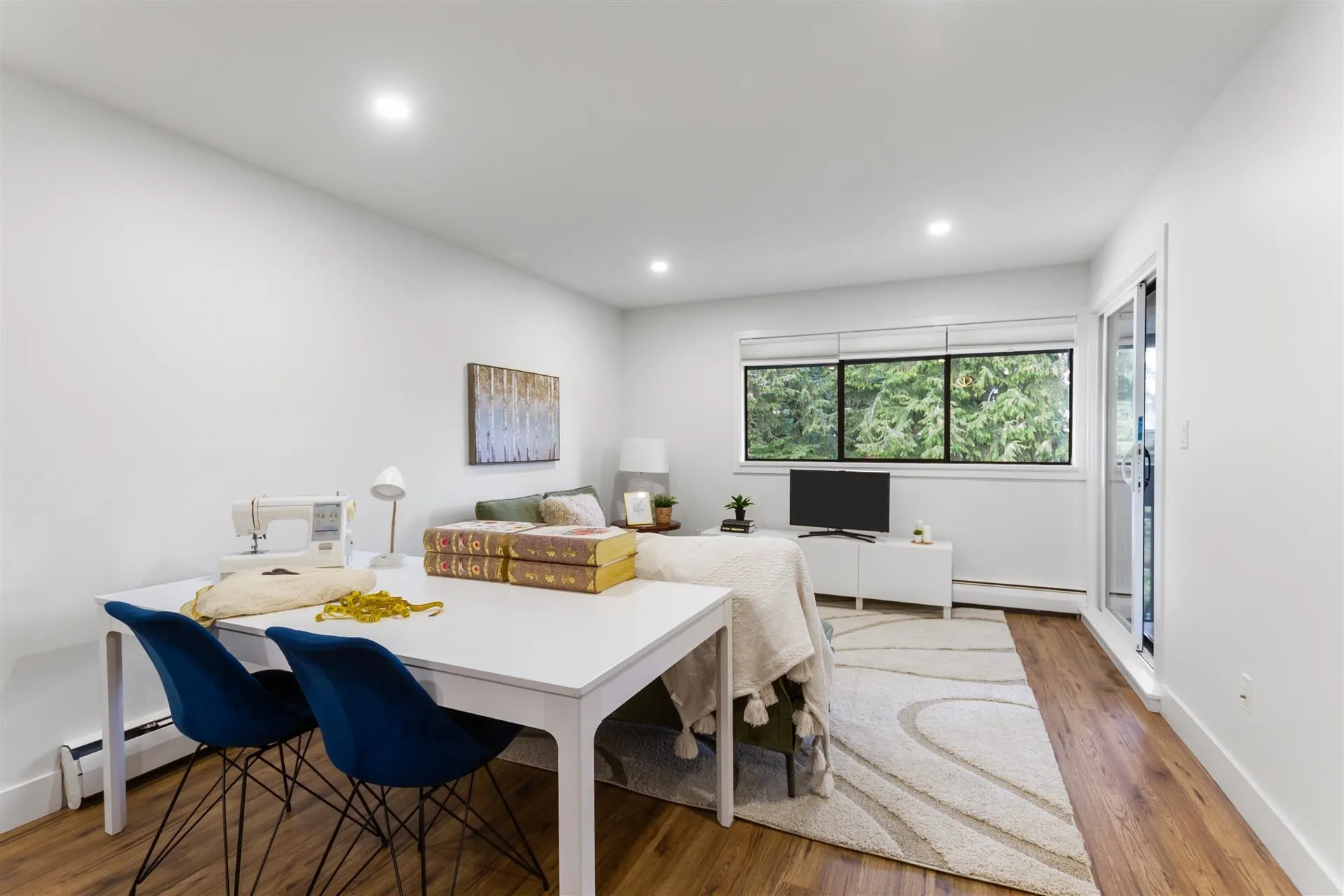 1561 Vidal Street #301
