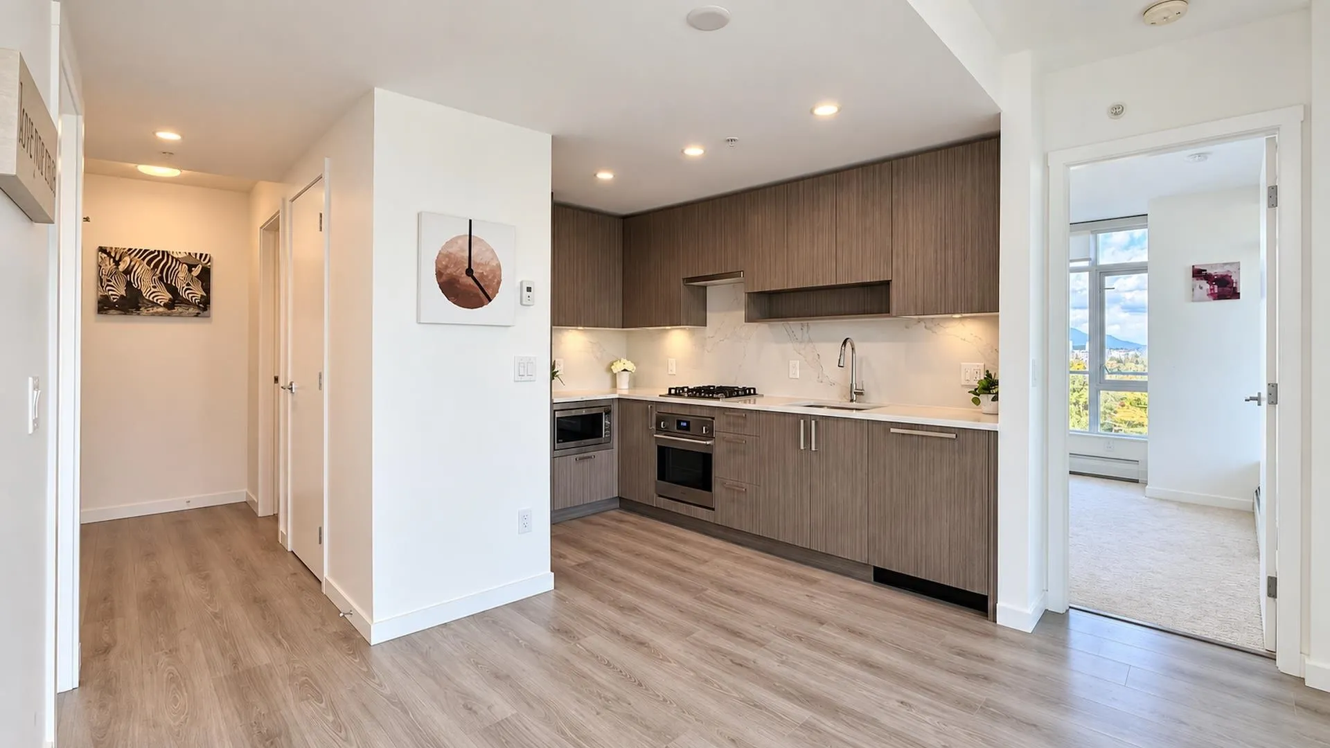 13350 Central Avenue #605