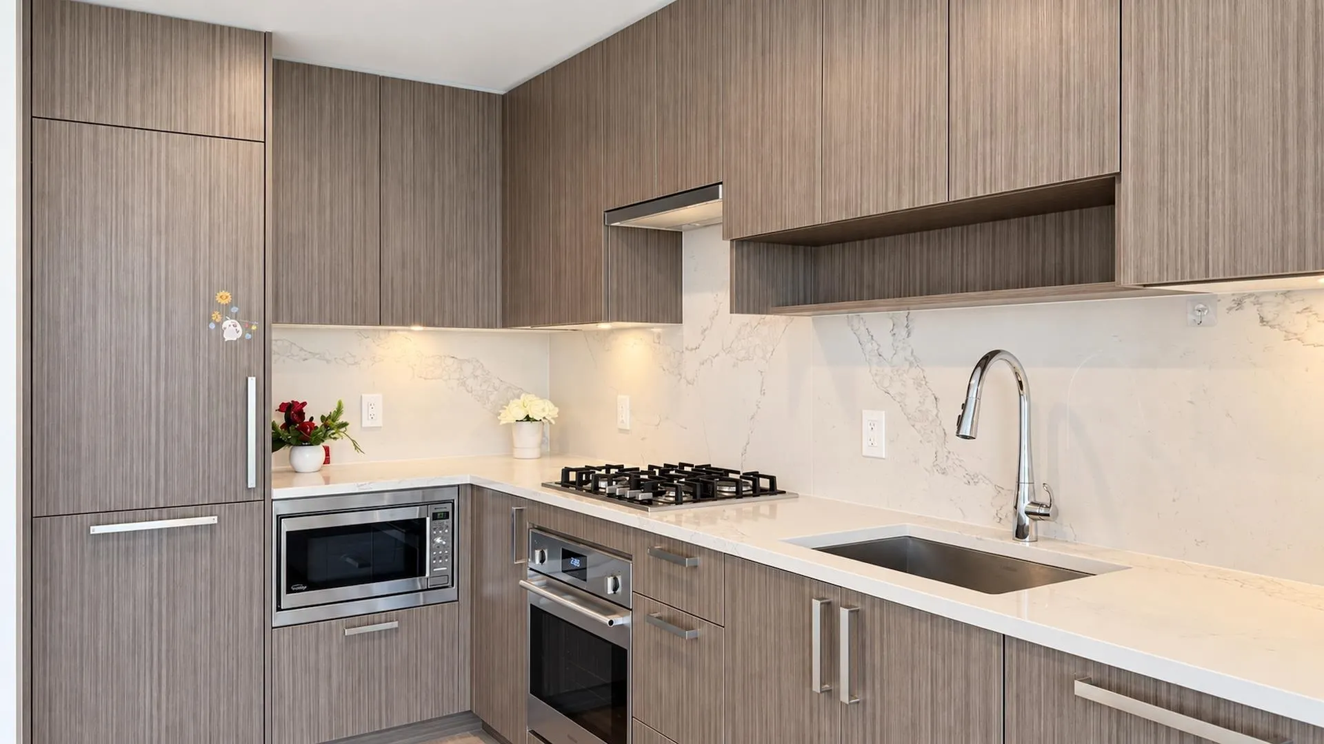 13350 Central Avenue #605